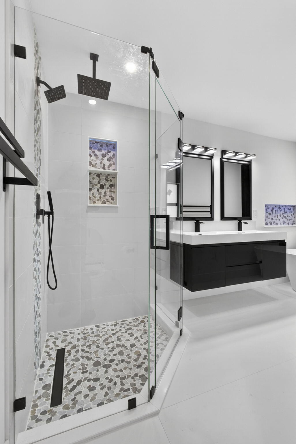 LAKE CLARKE WEST 3 - Residential
