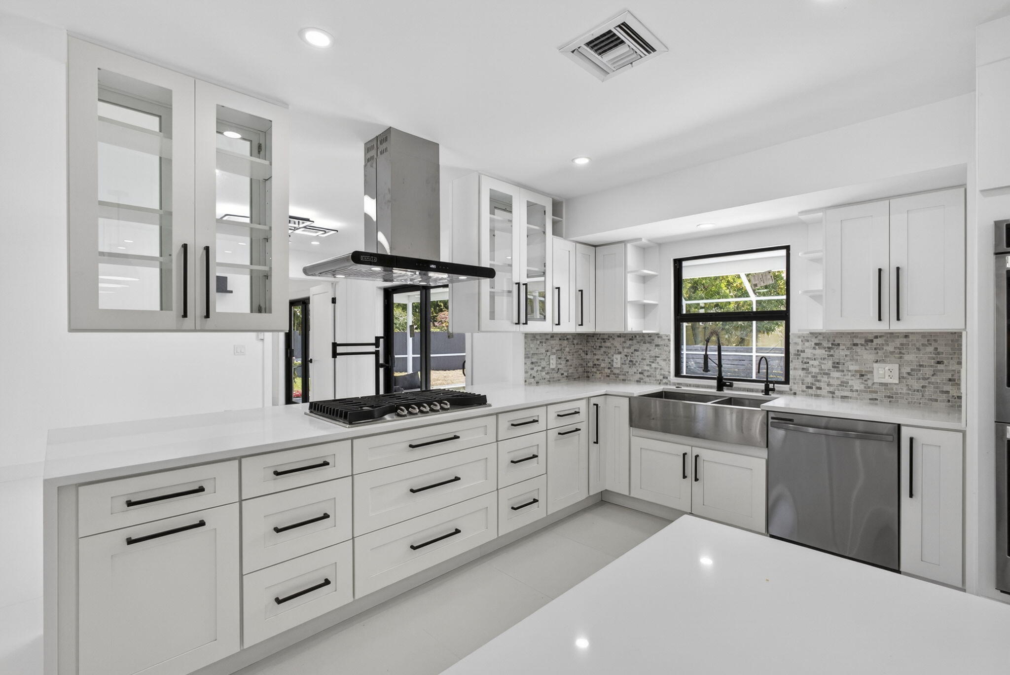 LAKE CLARKE WEST 3 - Residential