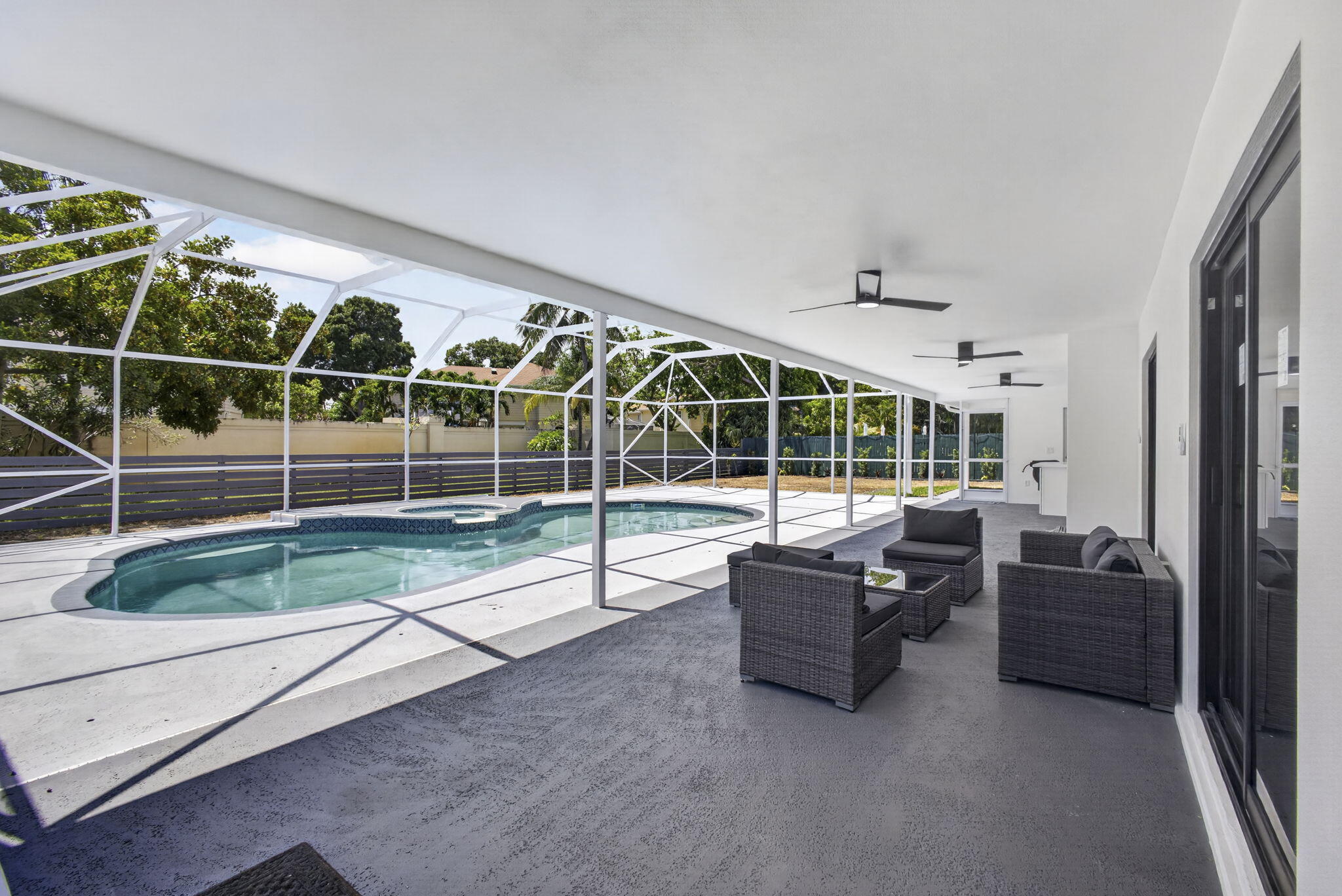 LAKE CLARKE WEST 3 - Residential