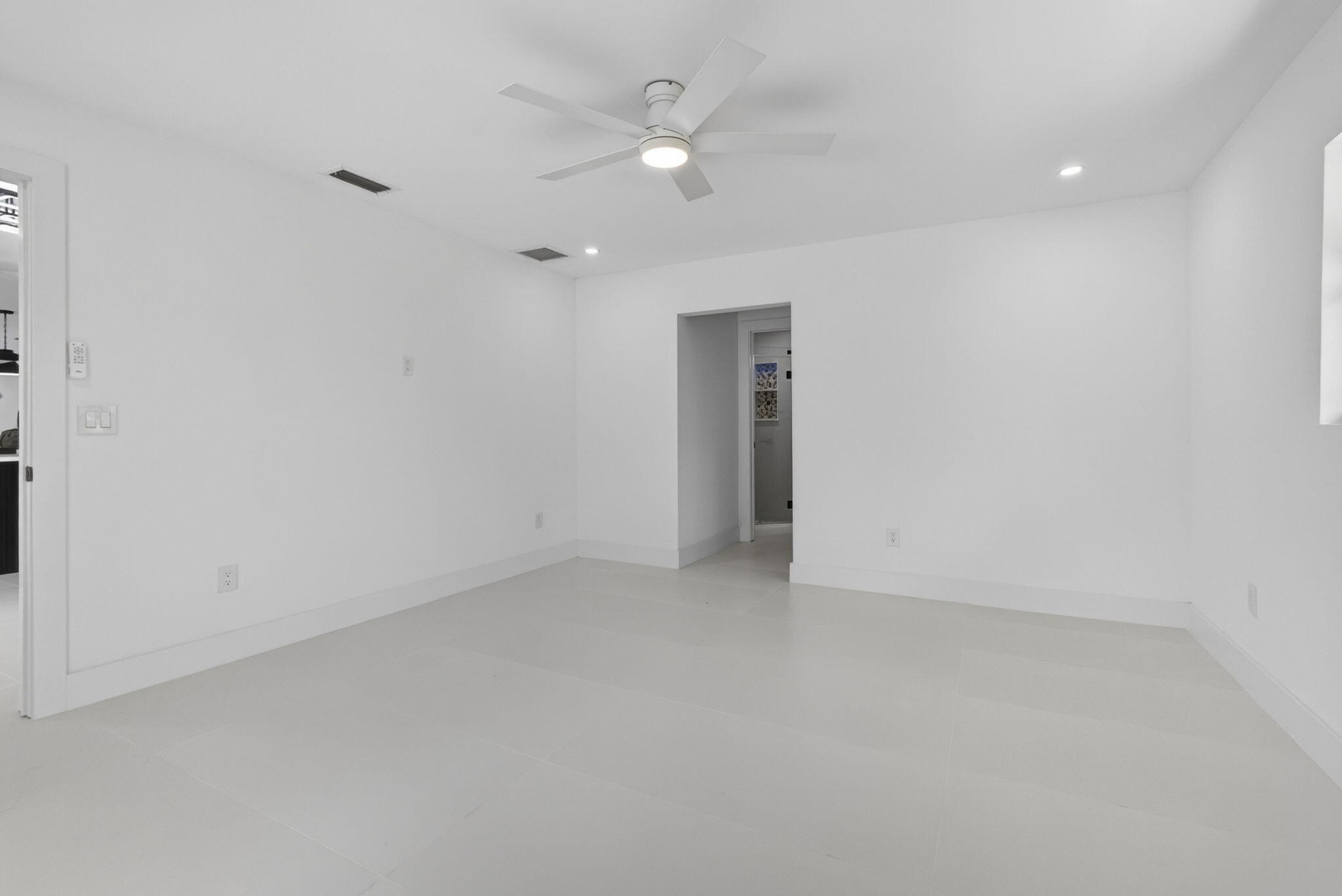 LAKE CLARKE WEST 3 - Residential