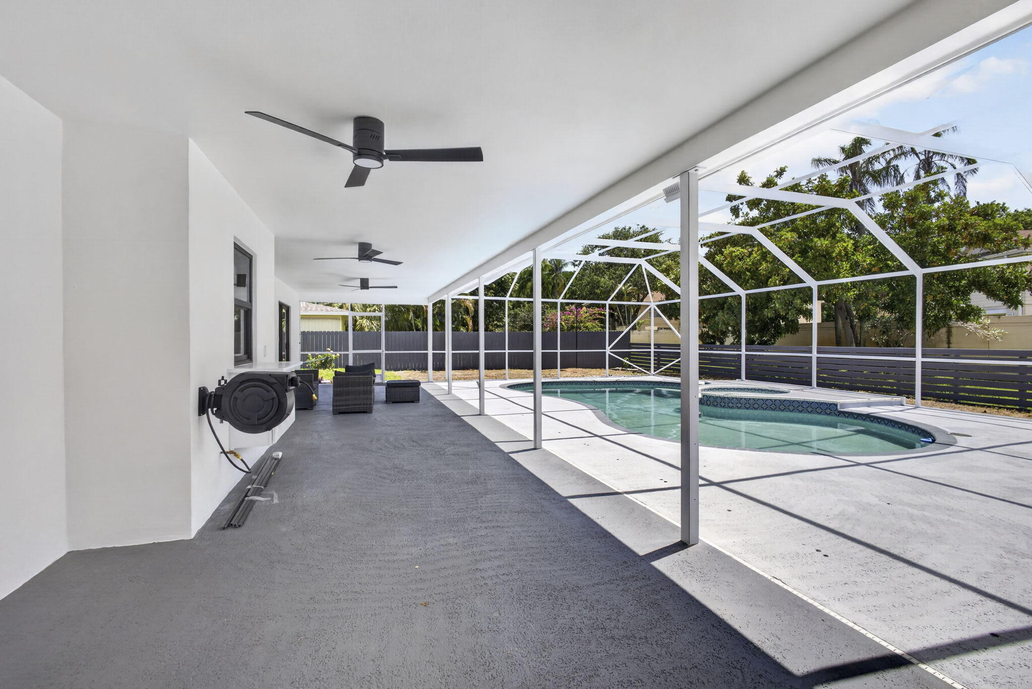 LAKE CLARKE WEST 3 - Residential