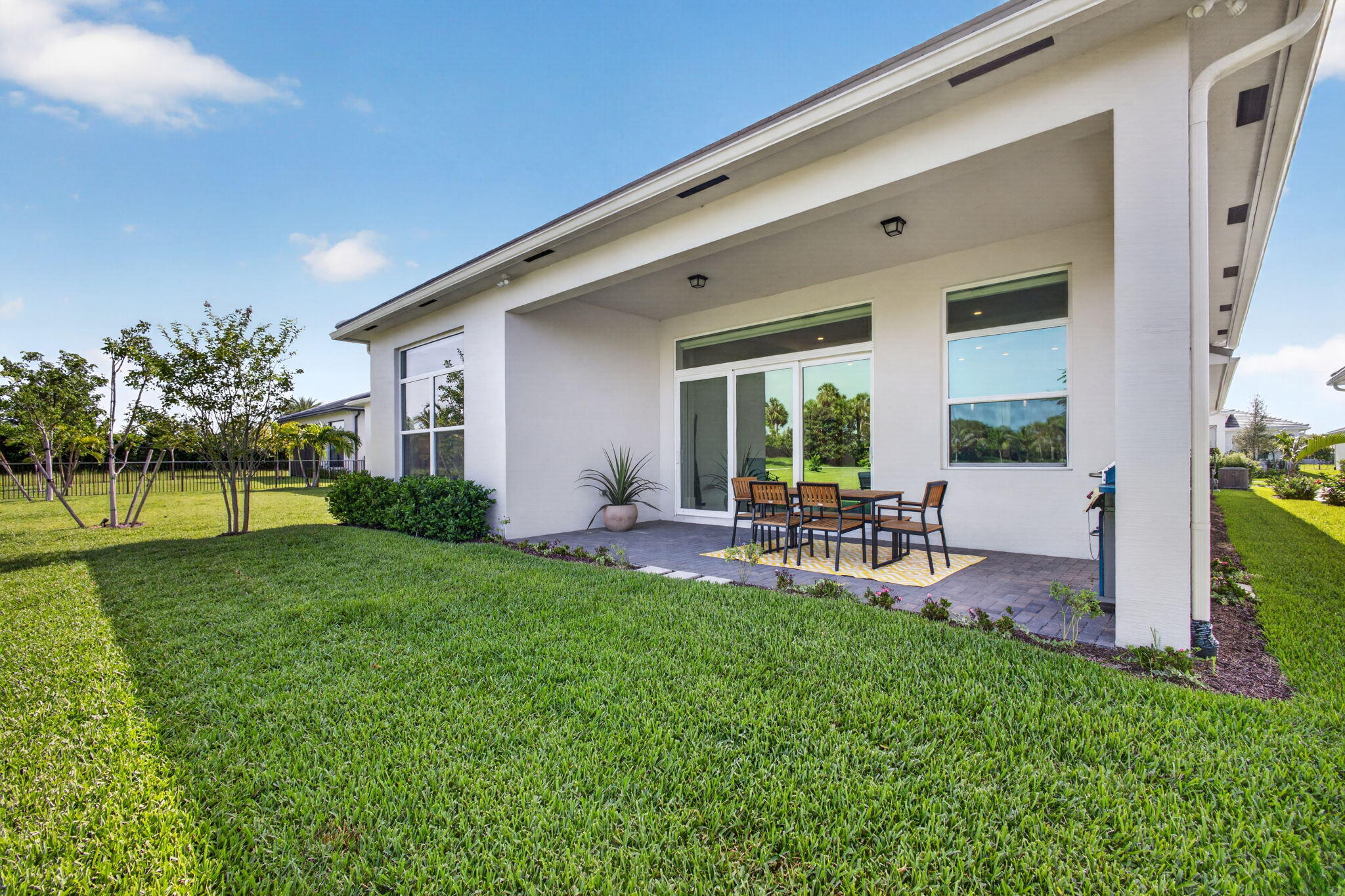 CRESSWIND PALM BEACH - Residential