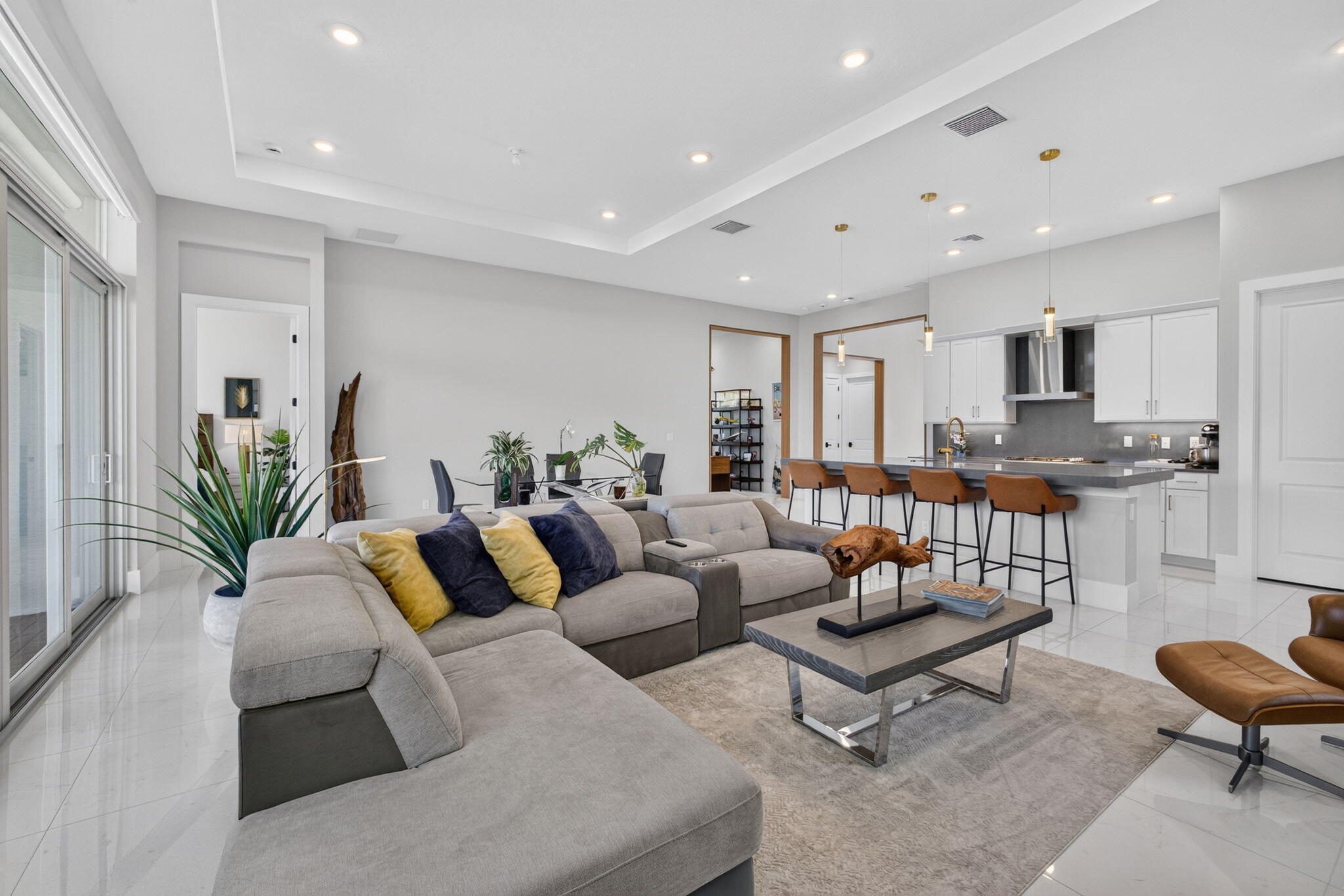 CRESSWIND PALM BEACH - Residential