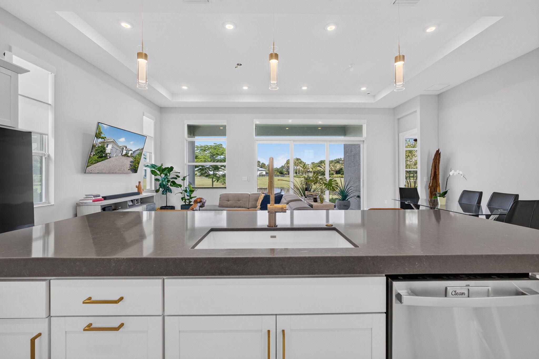 CRESSWIND PALM BEACH - Residential