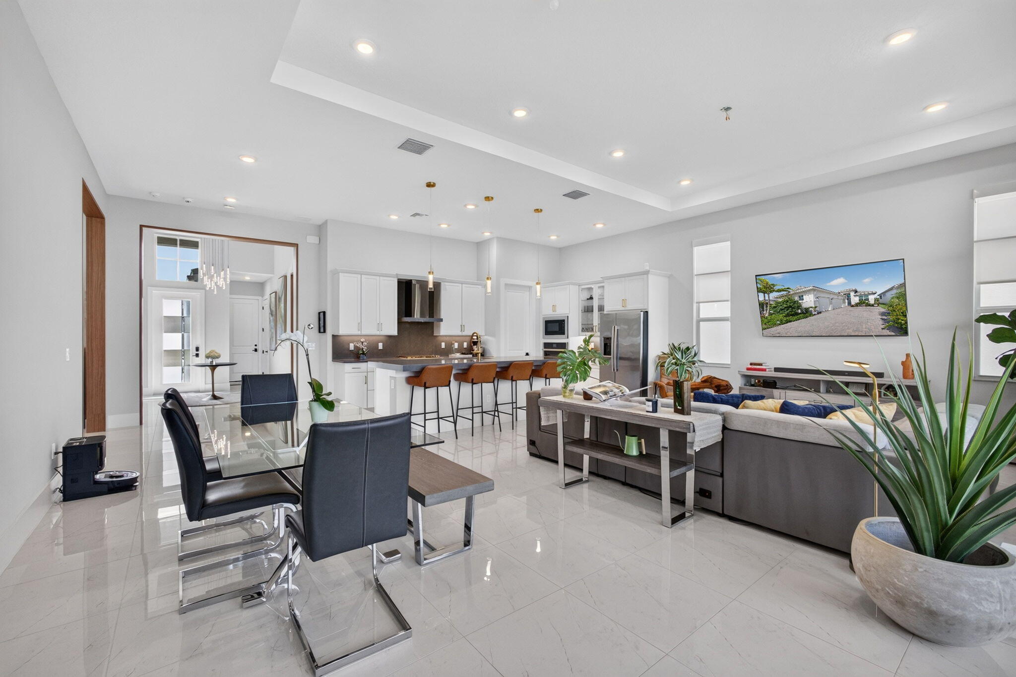 CRESSWIND PALM BEACH - Residential