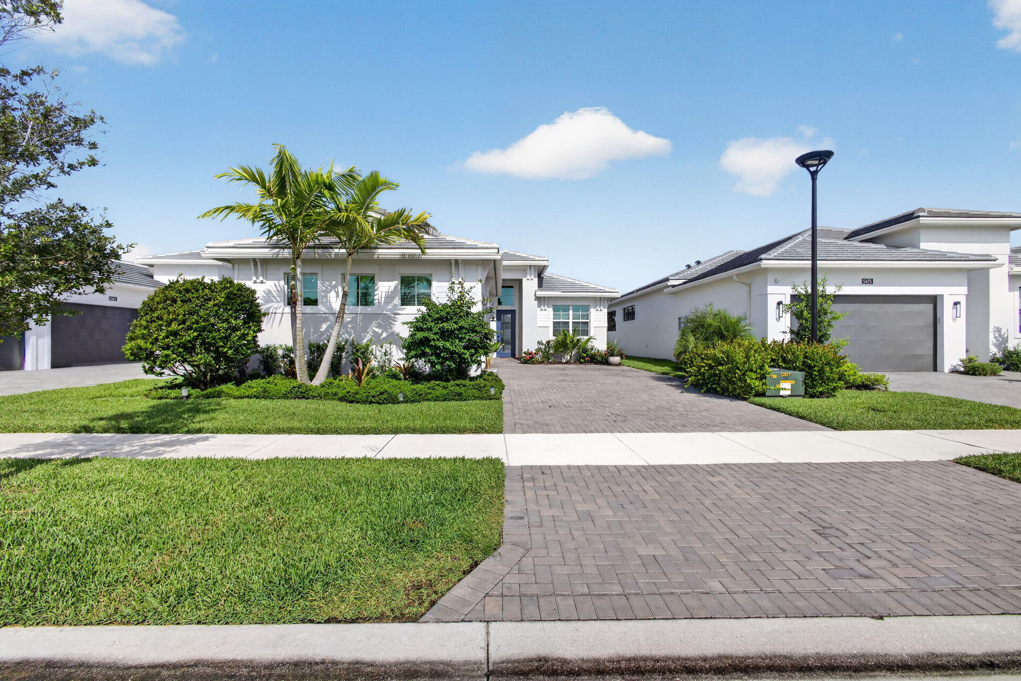 CRESSWIND PALM BEACH - Residential