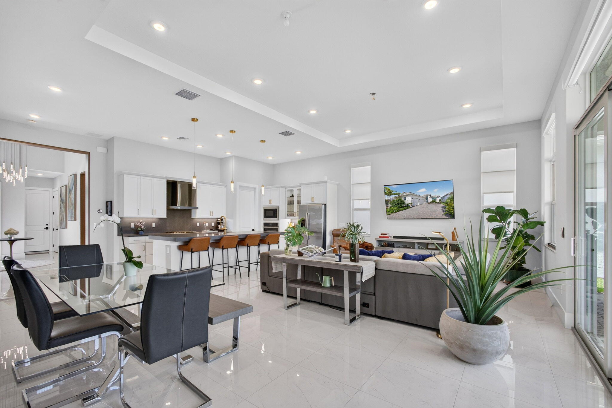 CRESSWIND PALM BEACH - Residential