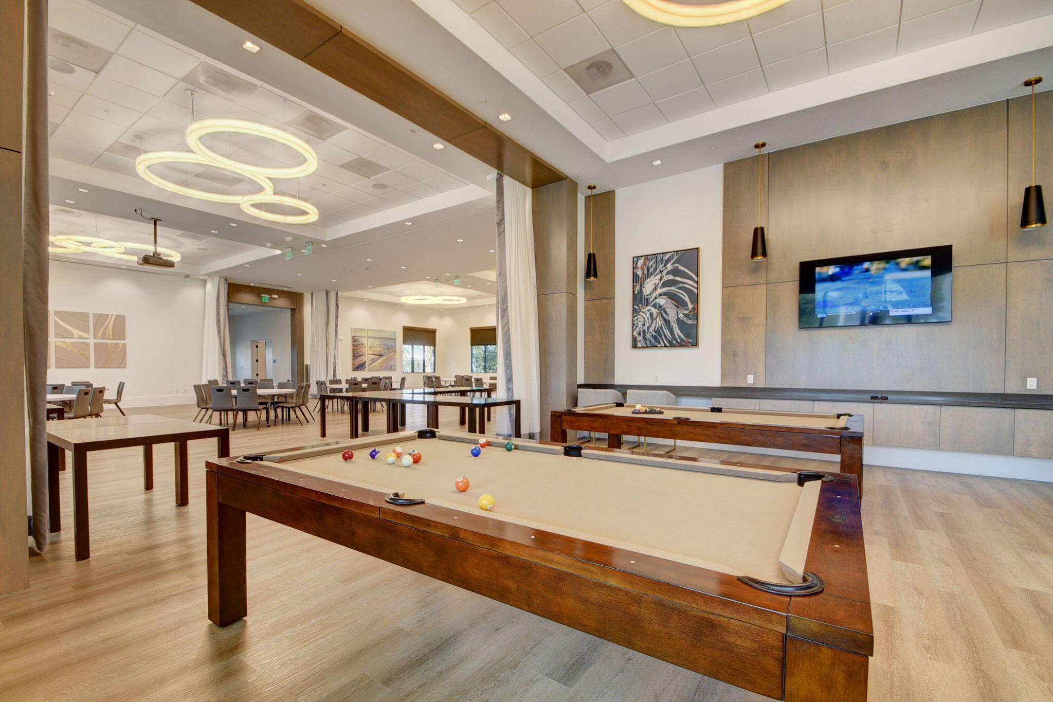 CRESSWIND PALM BEACH - Residential