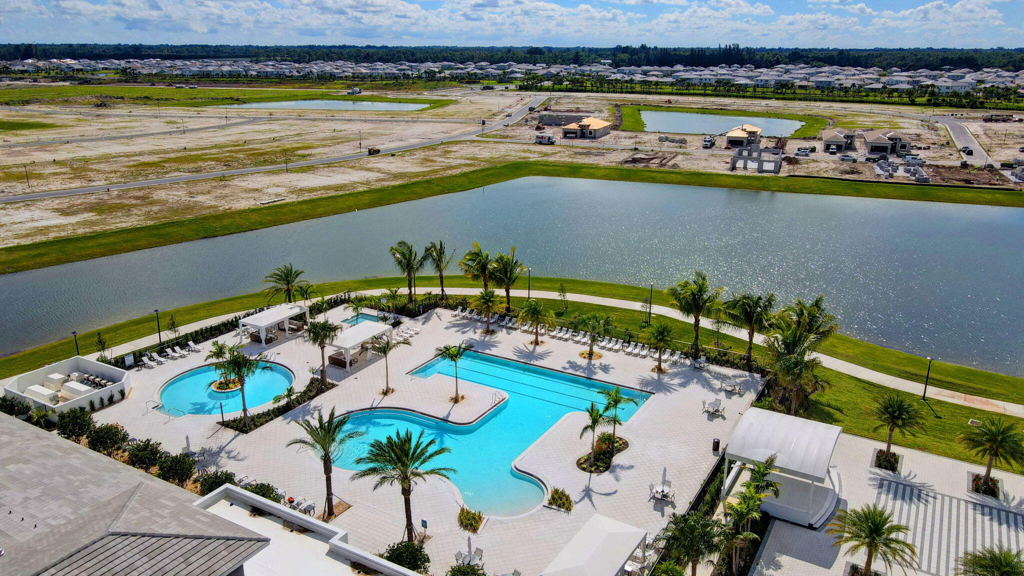 CRESSWIND PALM BEACH - Residential
