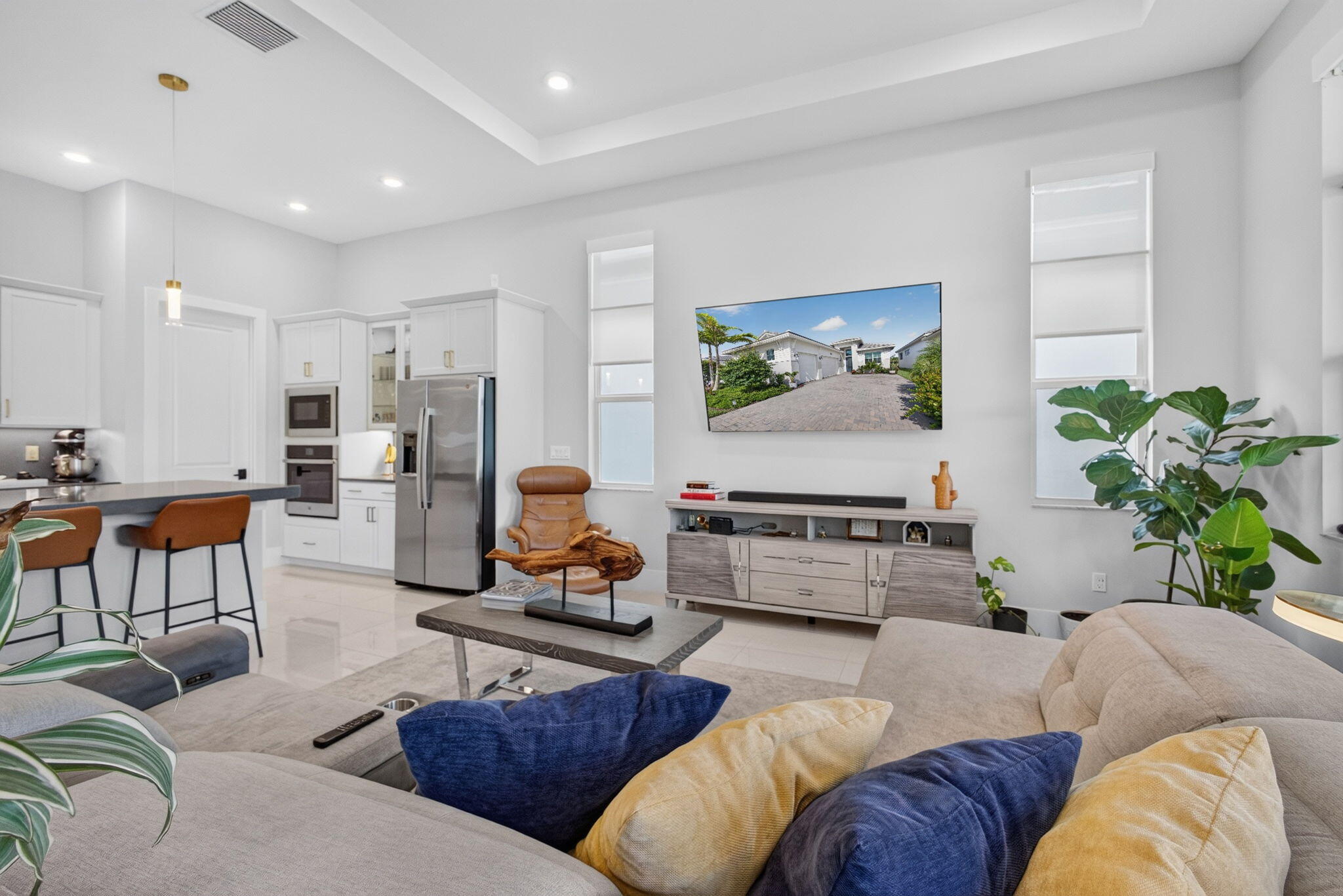 CRESSWIND PALM BEACH - Residential