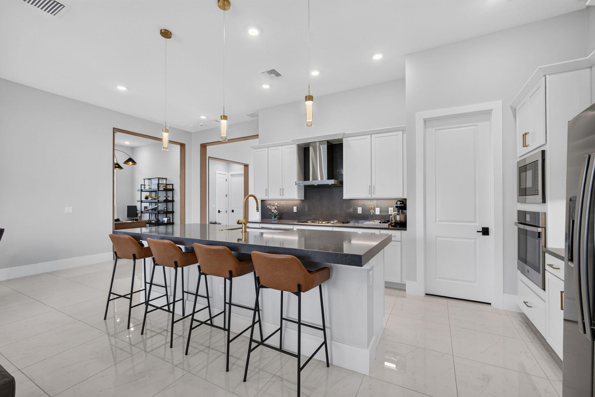 CRESSWIND PALM BEACH - Residential