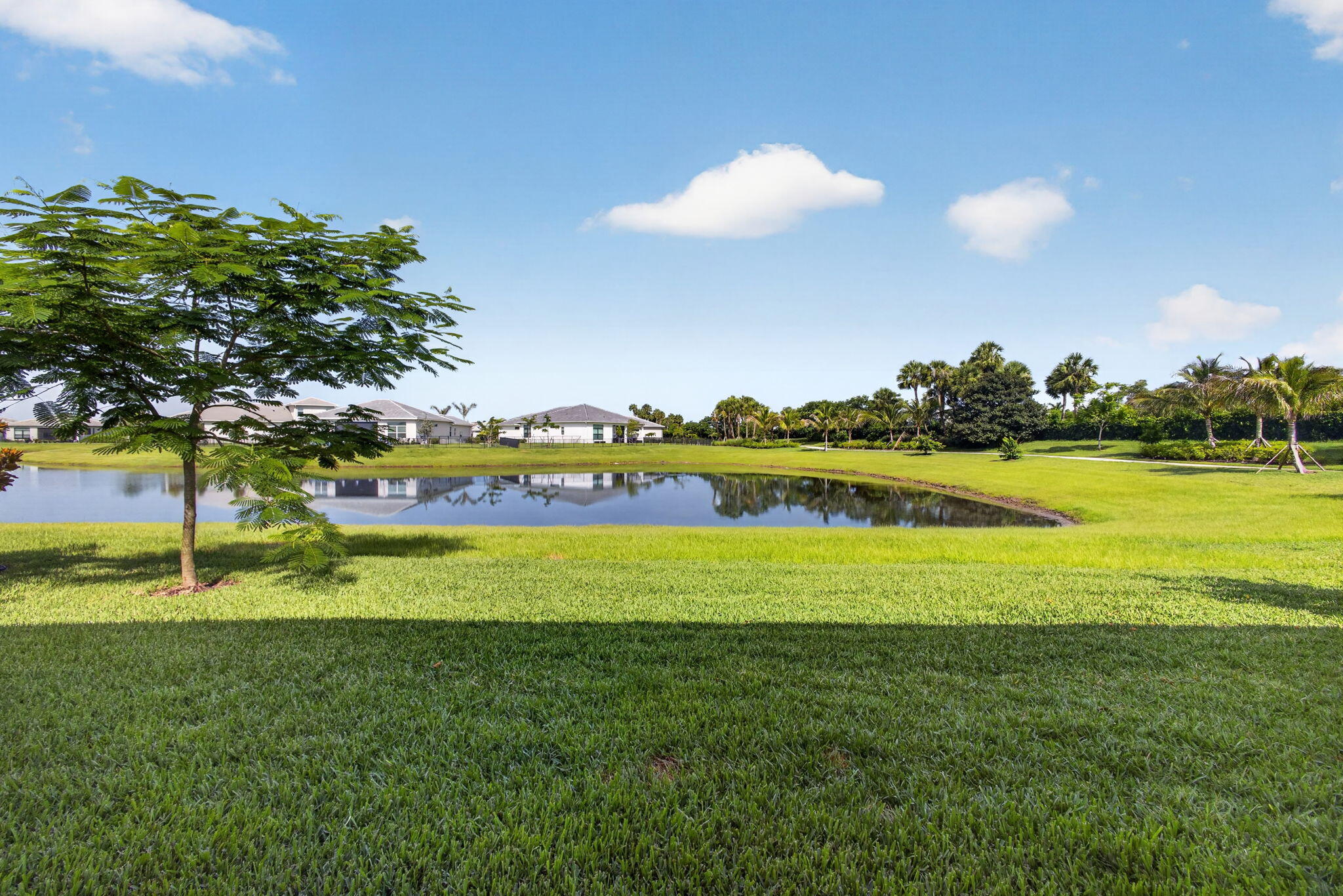CRESSWIND PALM BEACH - Residential