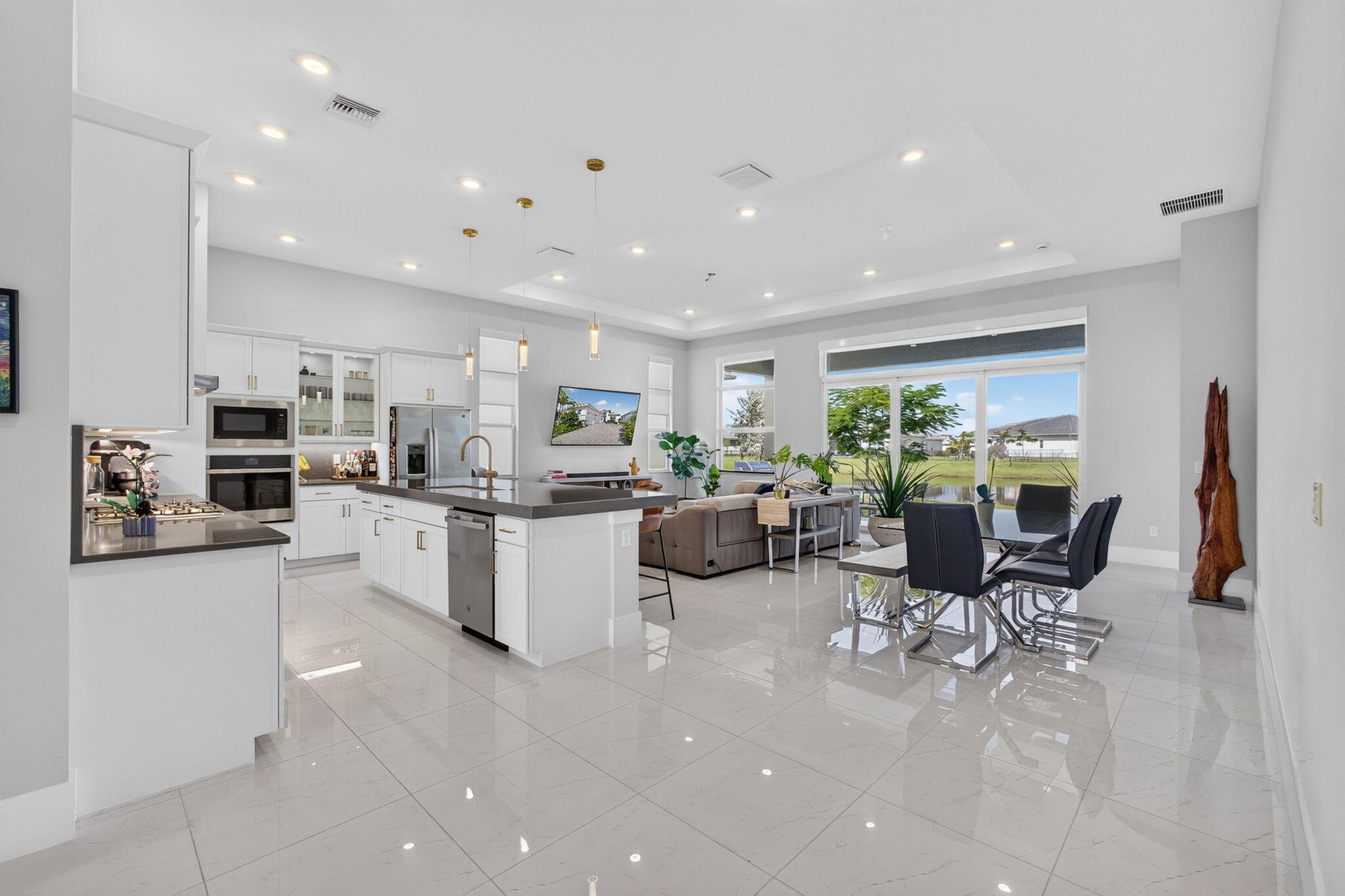 CRESSWIND PALM BEACH - Residential