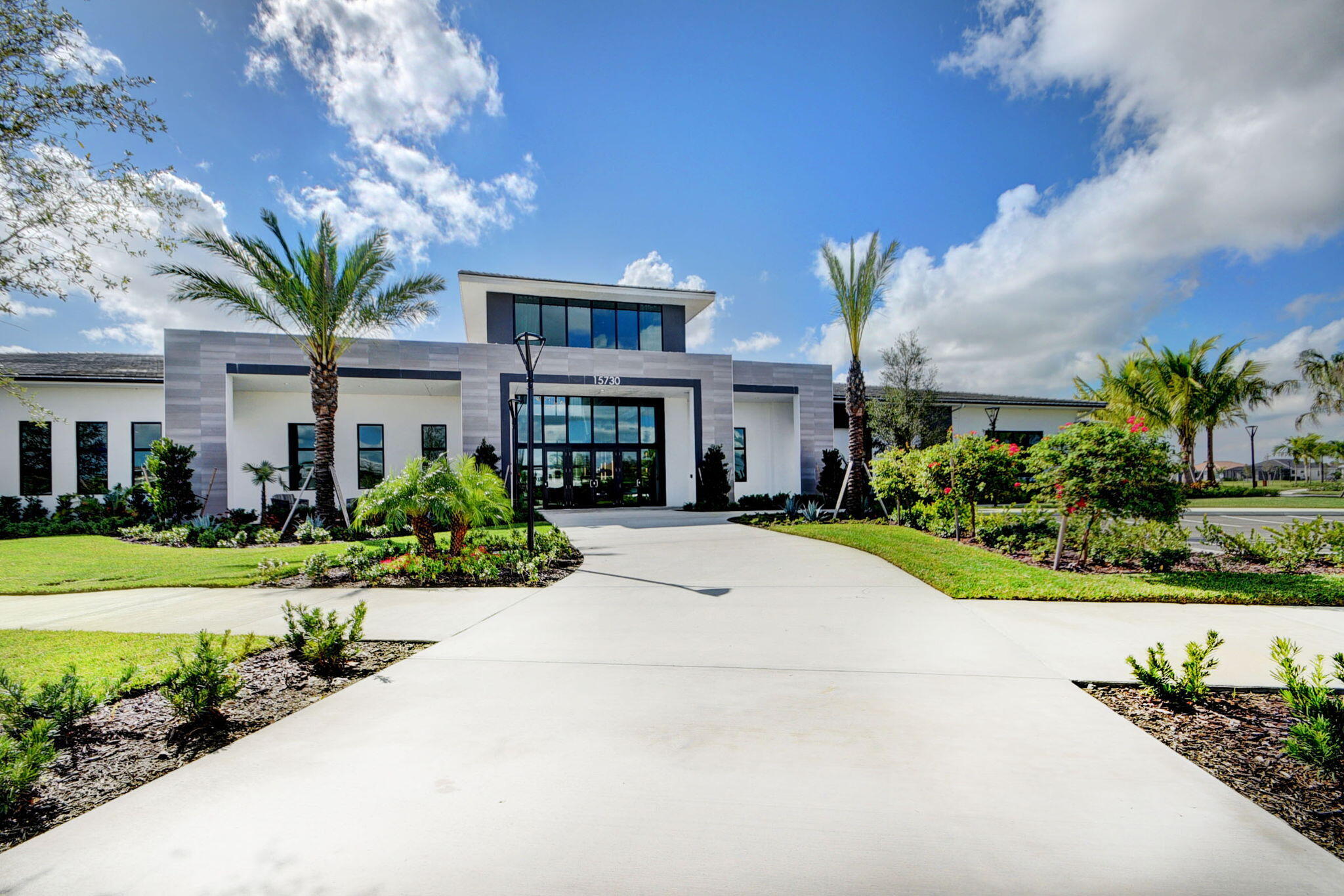 CRESSWIND PALM BEACH - Residential