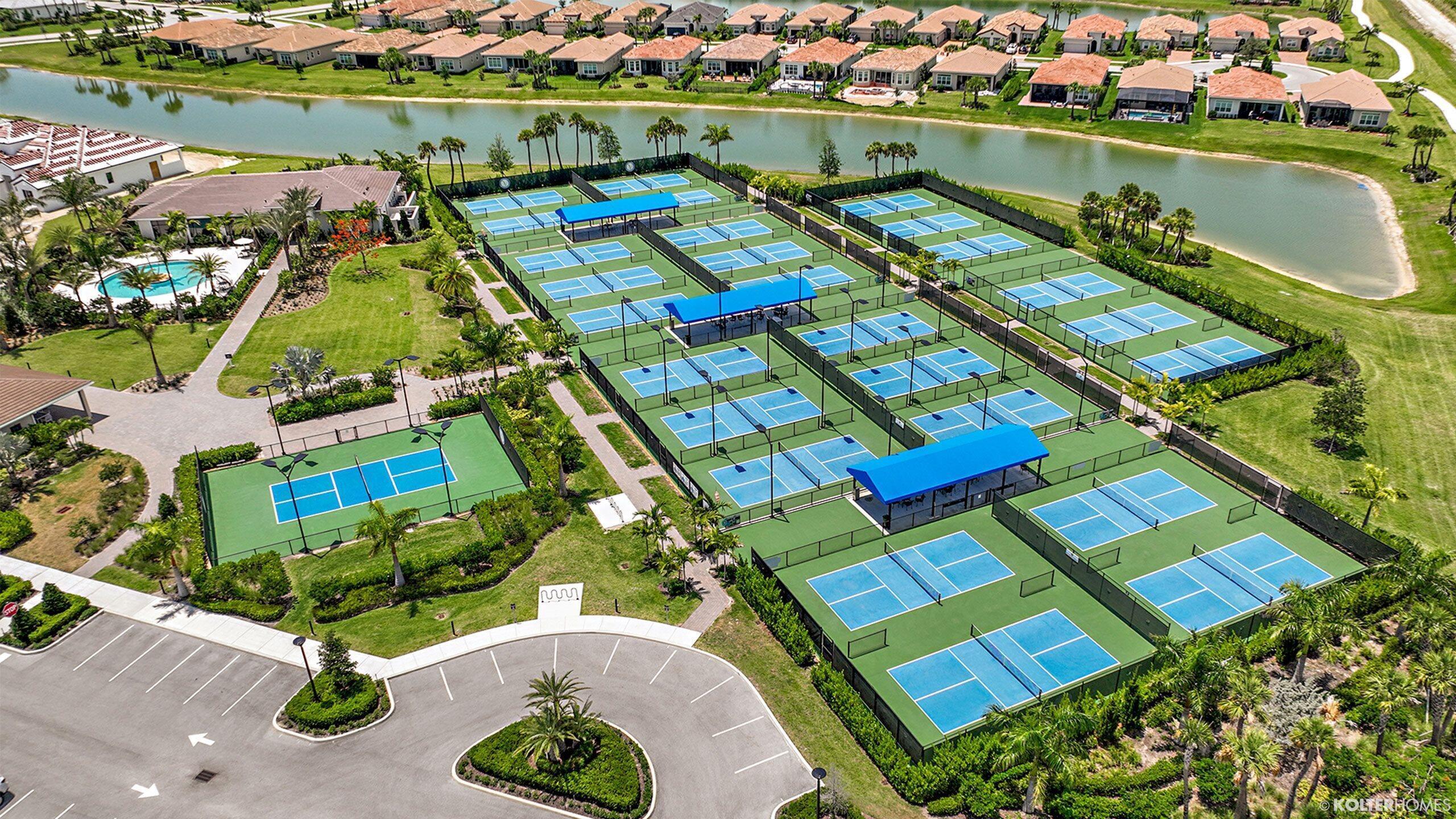 VERANO PUD 1 PLAT NO 15 - Residential