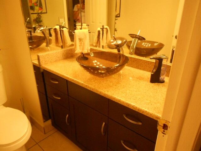 VALENCIA VILLAGE CONDO PHASE I - Residential