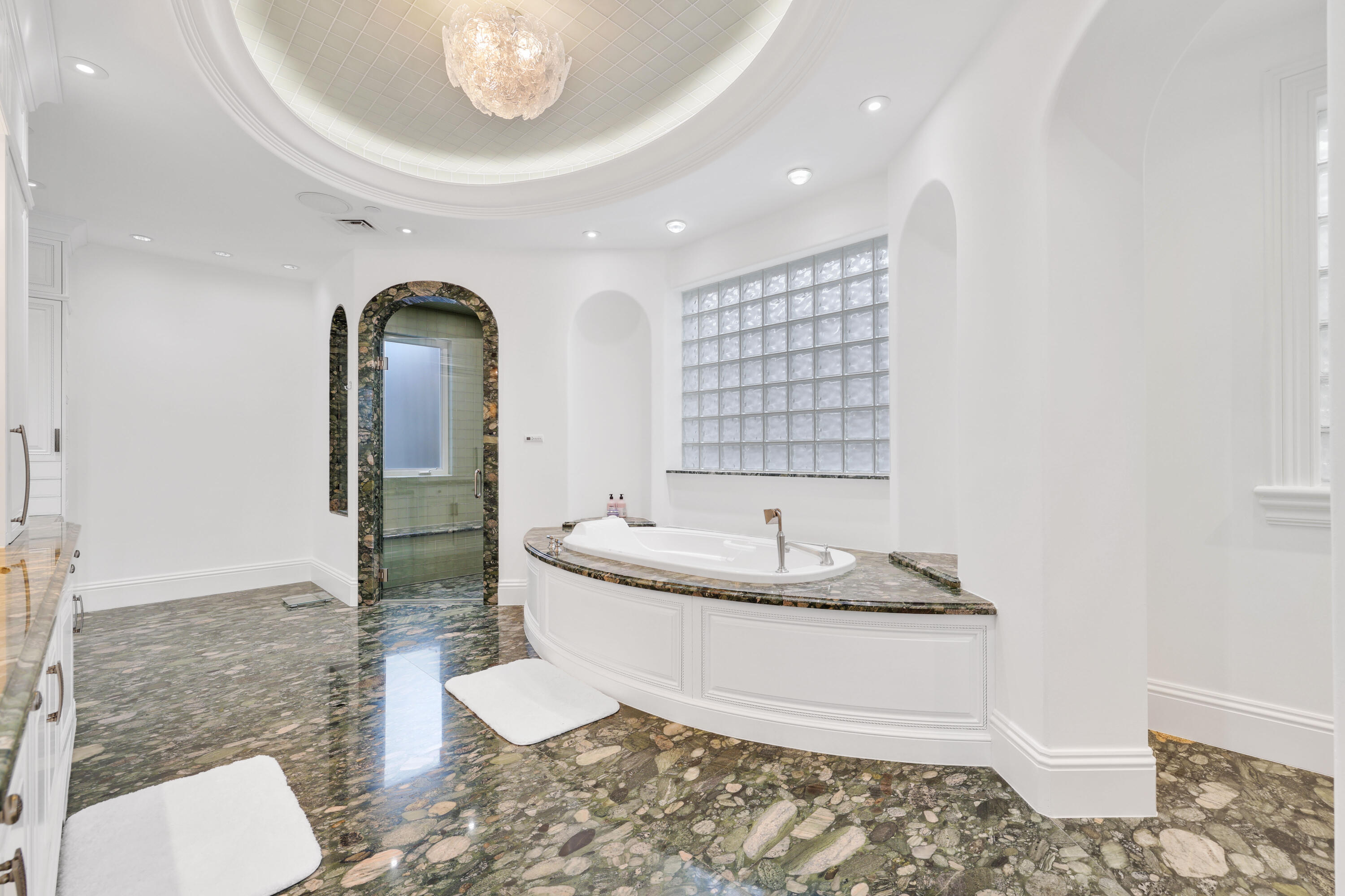 Mizner Lake Estates - Residential