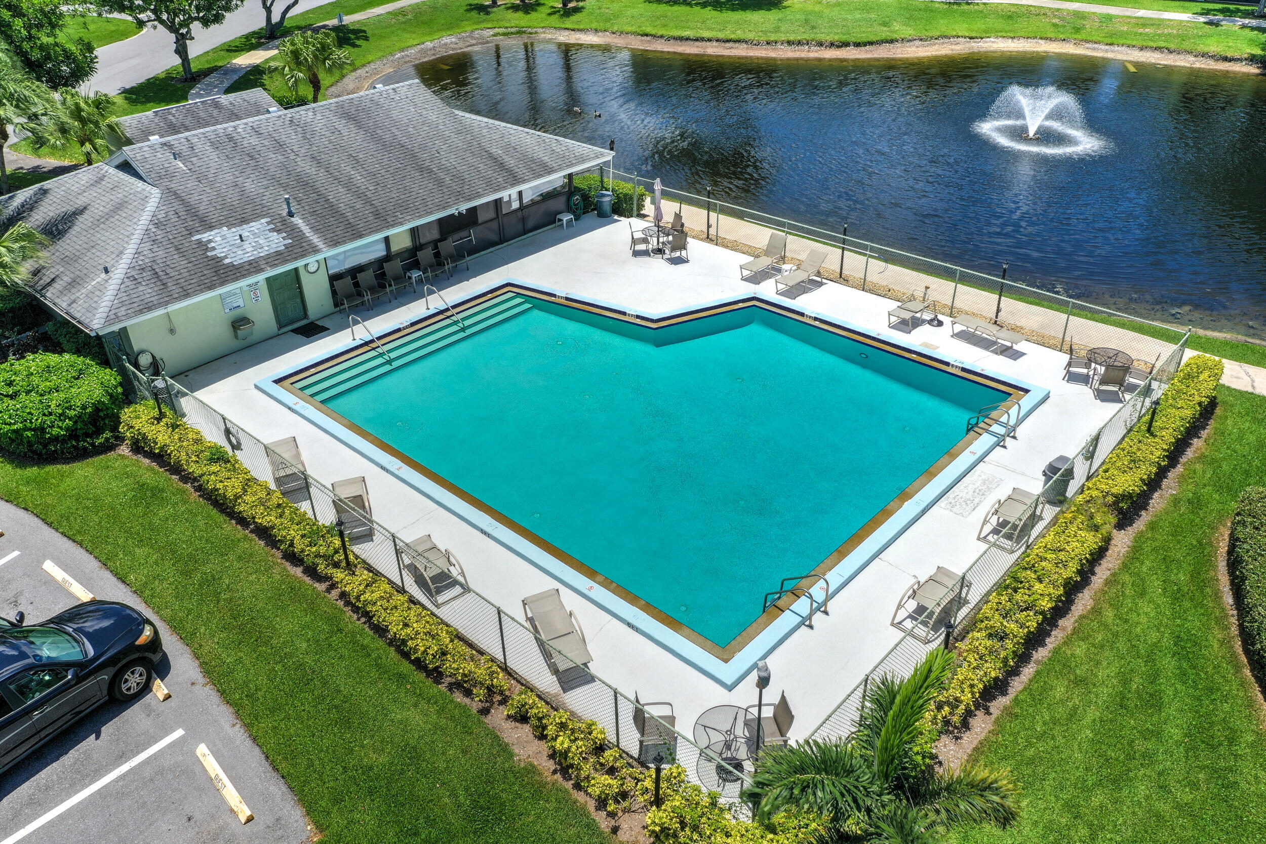 SABAL RIDGE CONDO - Residential
