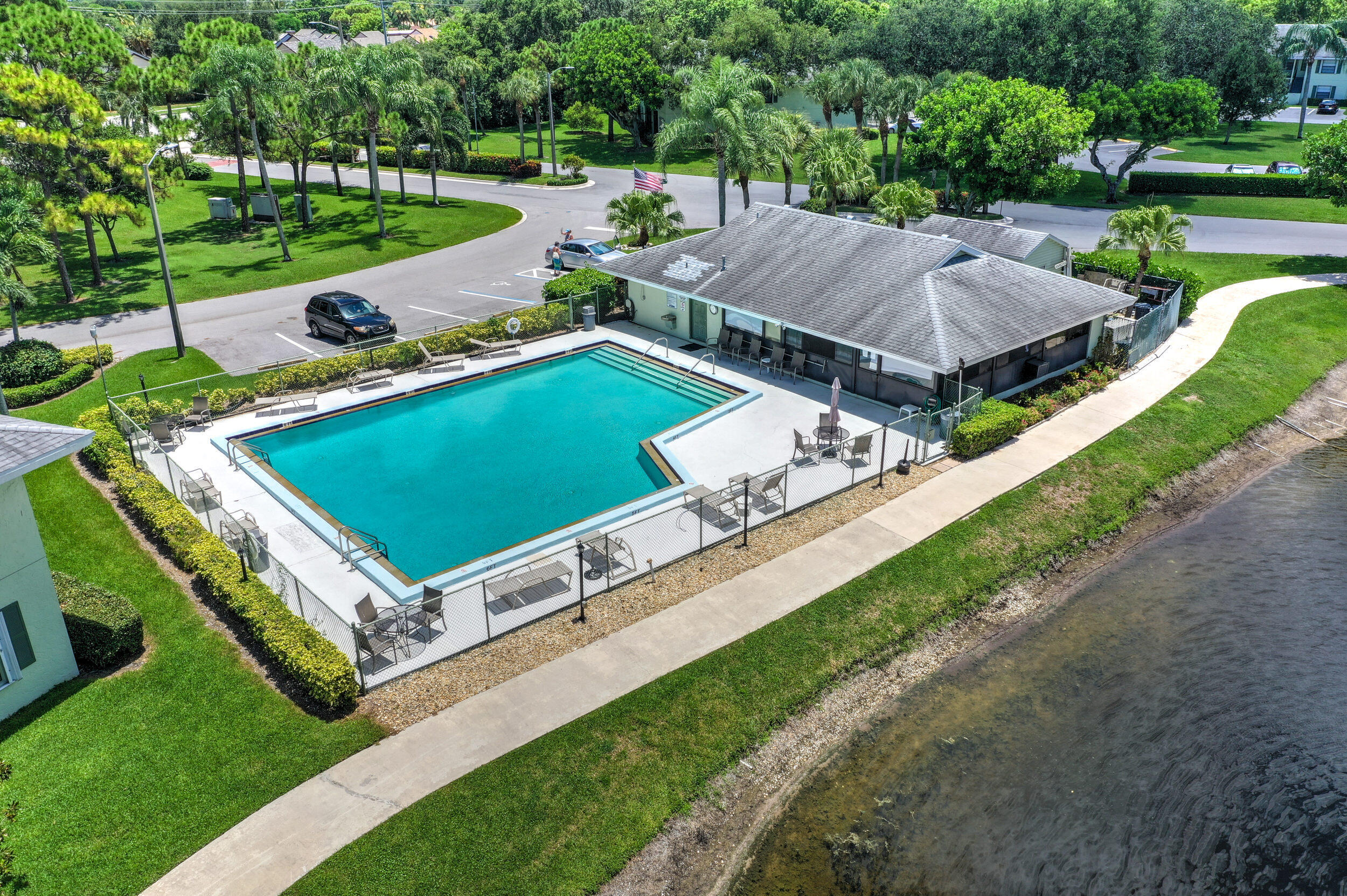 SABAL RIDGE CONDO - Residential
