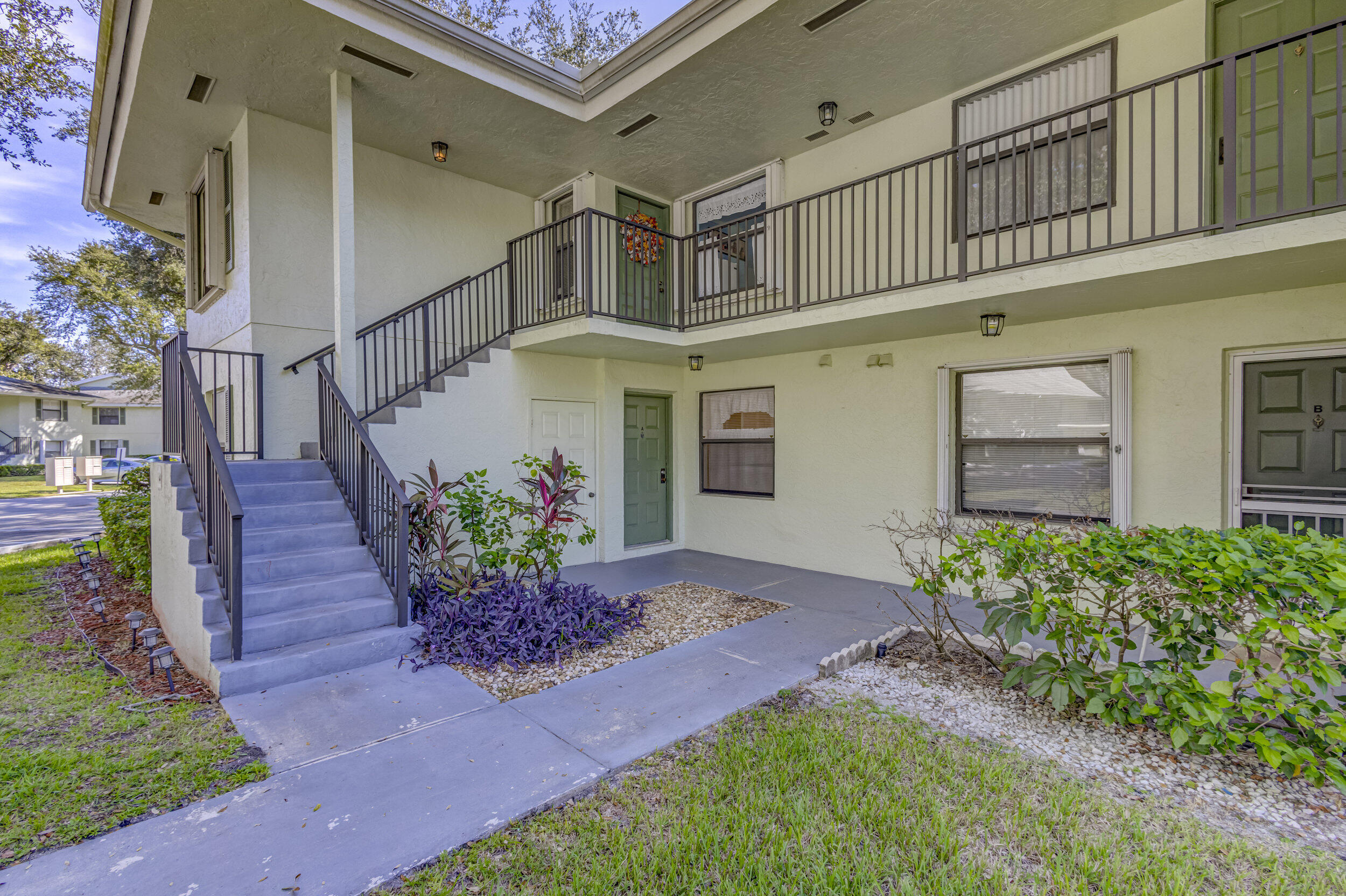 SABAL RIDGE CONDO - Residential
