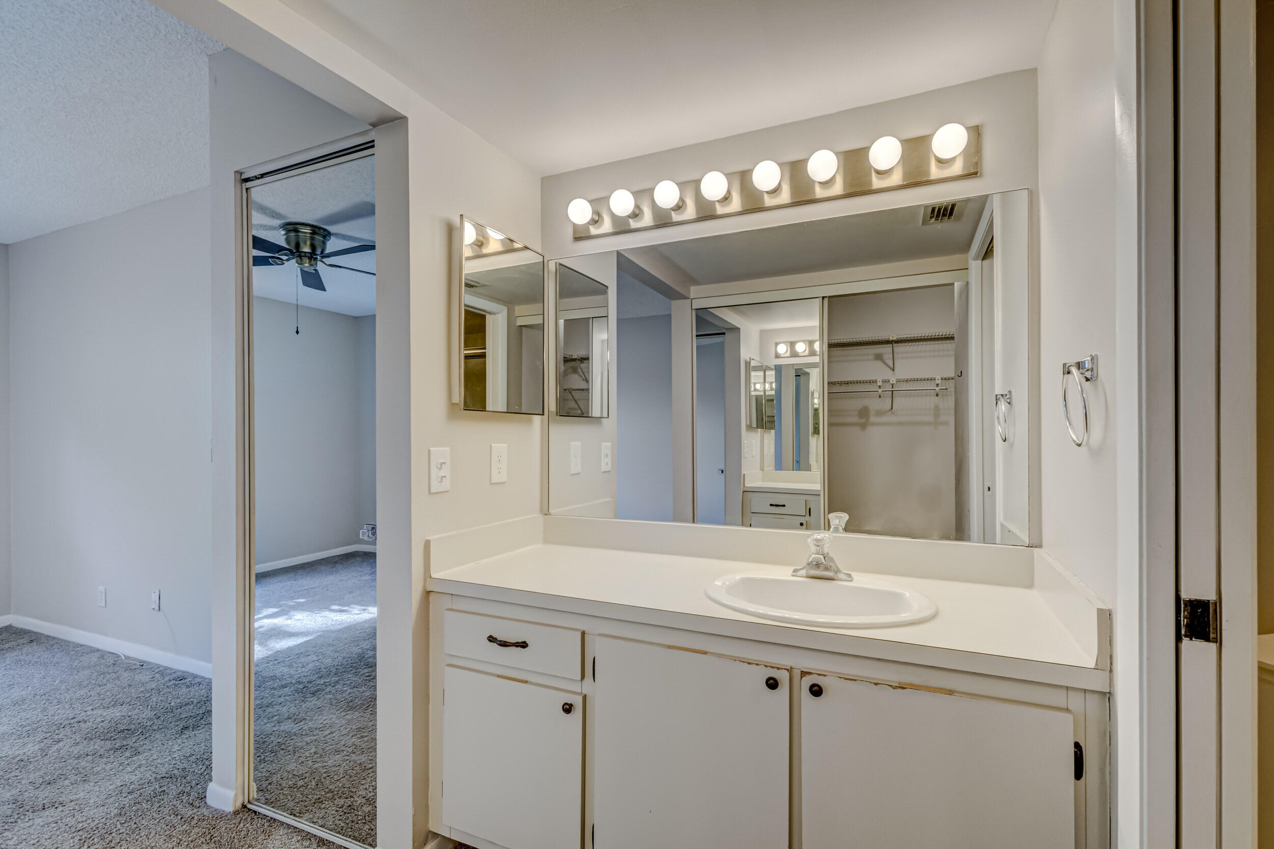 SABAL RIDGE CONDO - Residential
