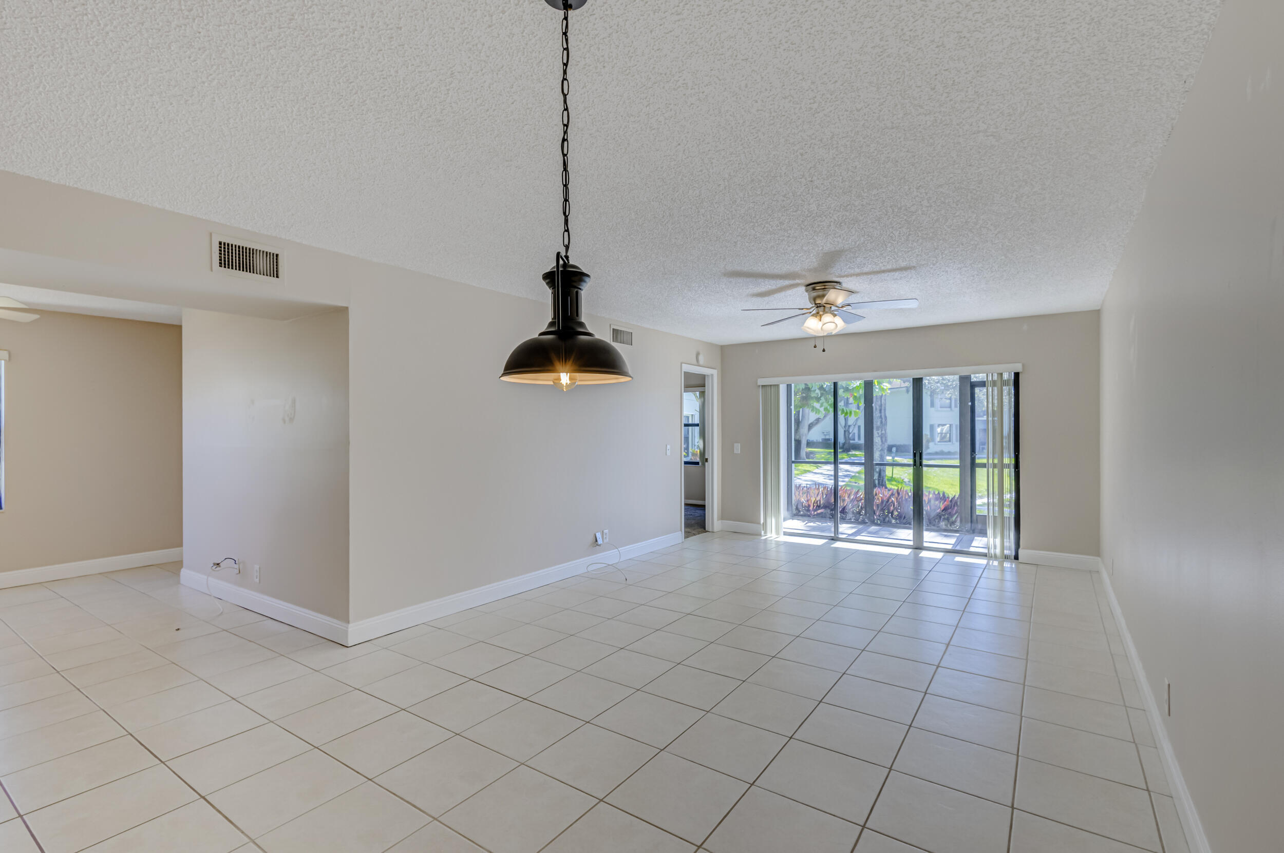 SABAL RIDGE CONDO - Residential