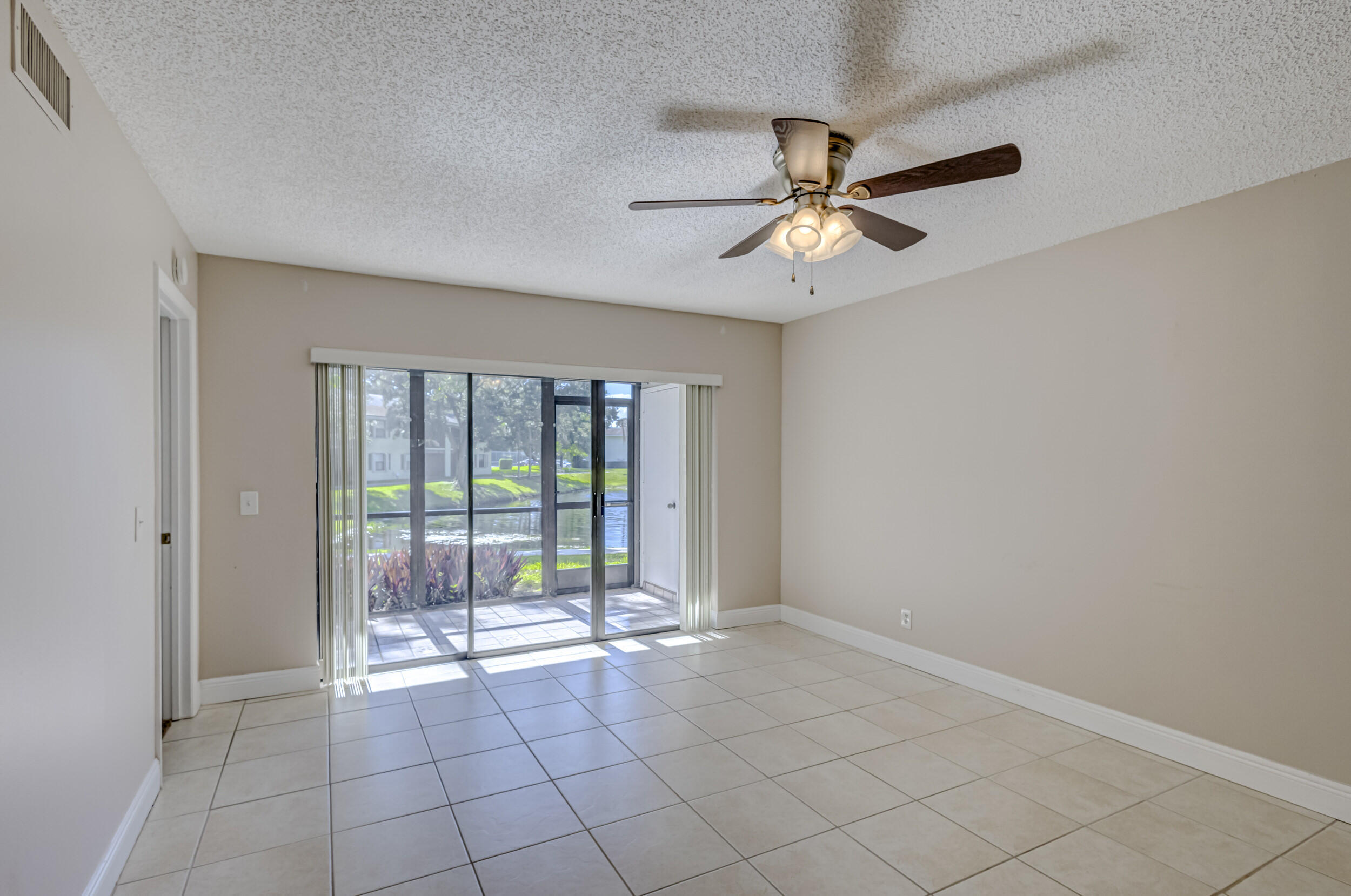 SABAL RIDGE CONDO - Residential