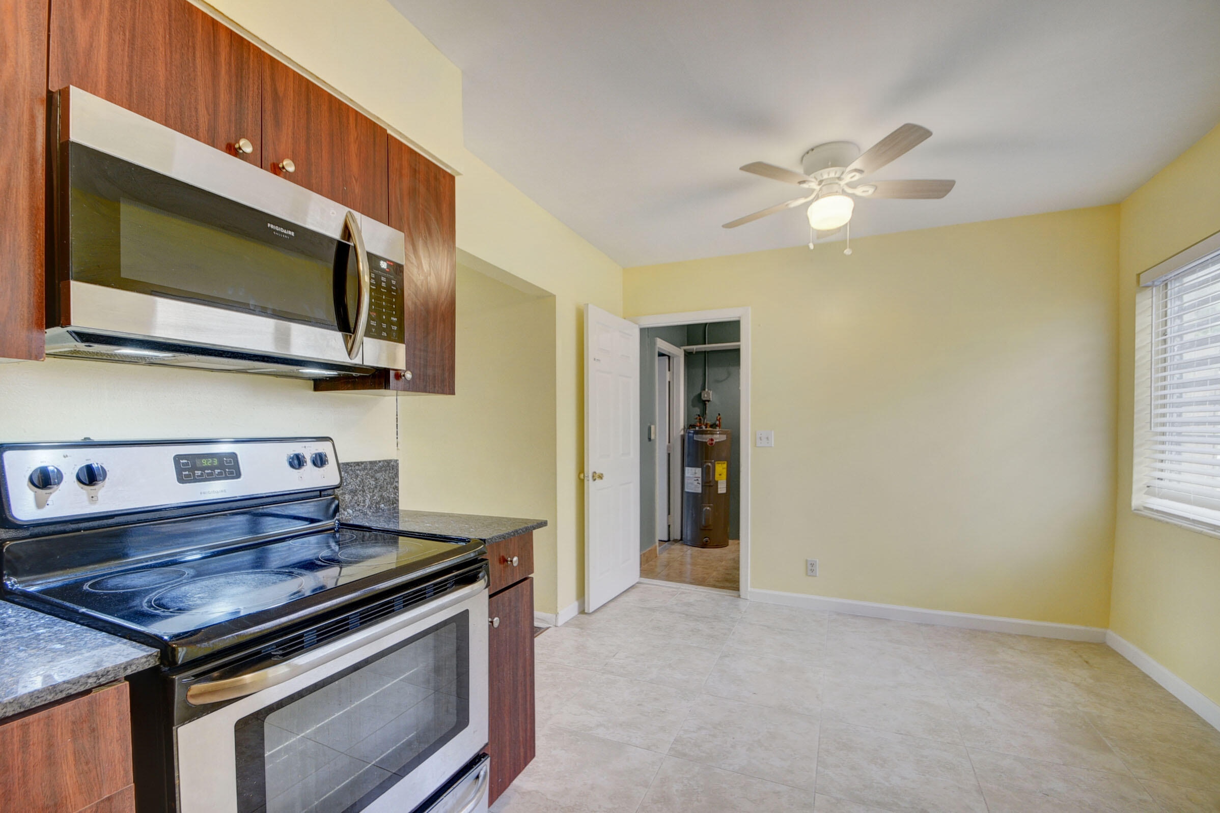 LANTANA AMNDED PLAT IN - Residential Lease