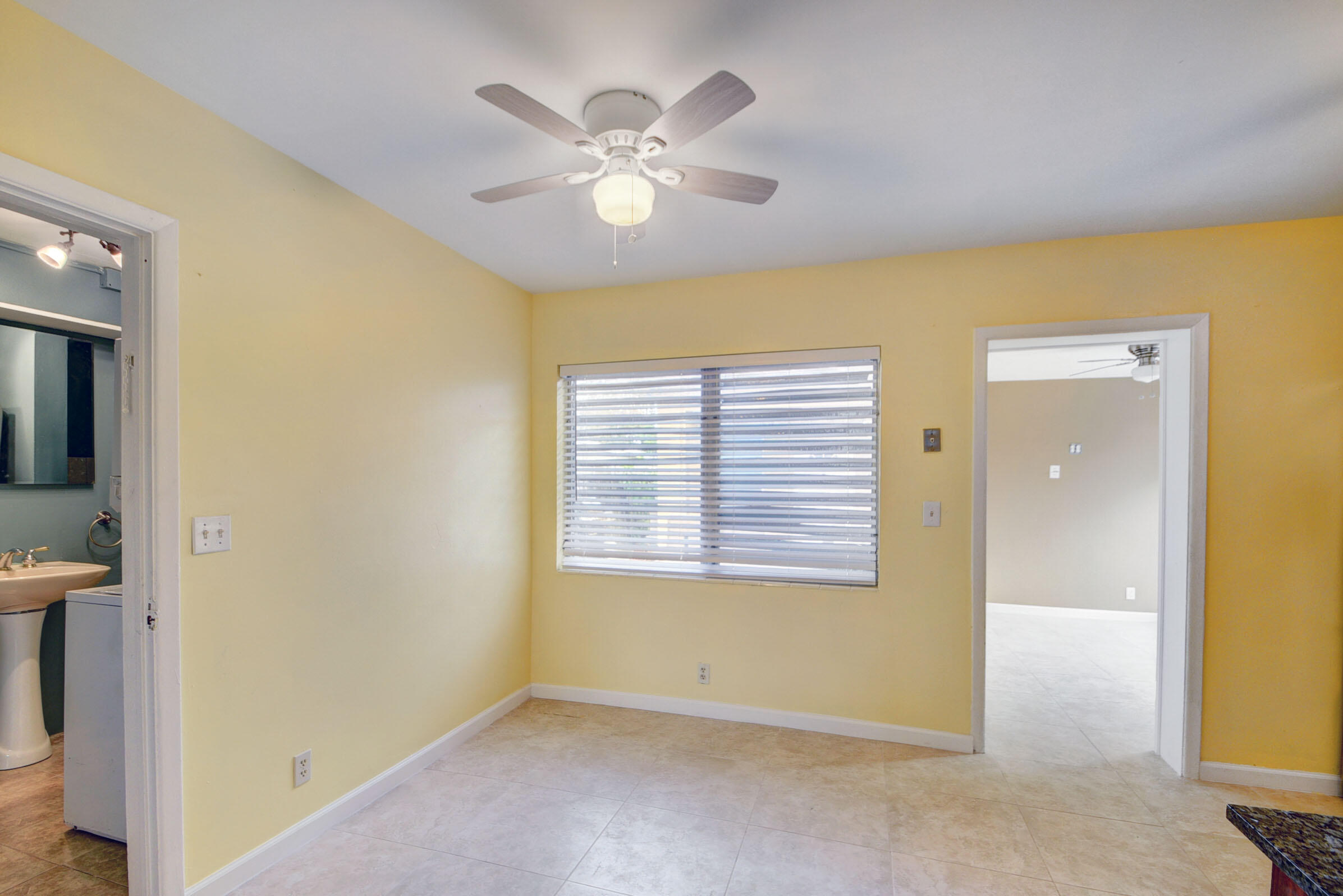 LANTANA AMNDED PLAT IN - Residential Lease