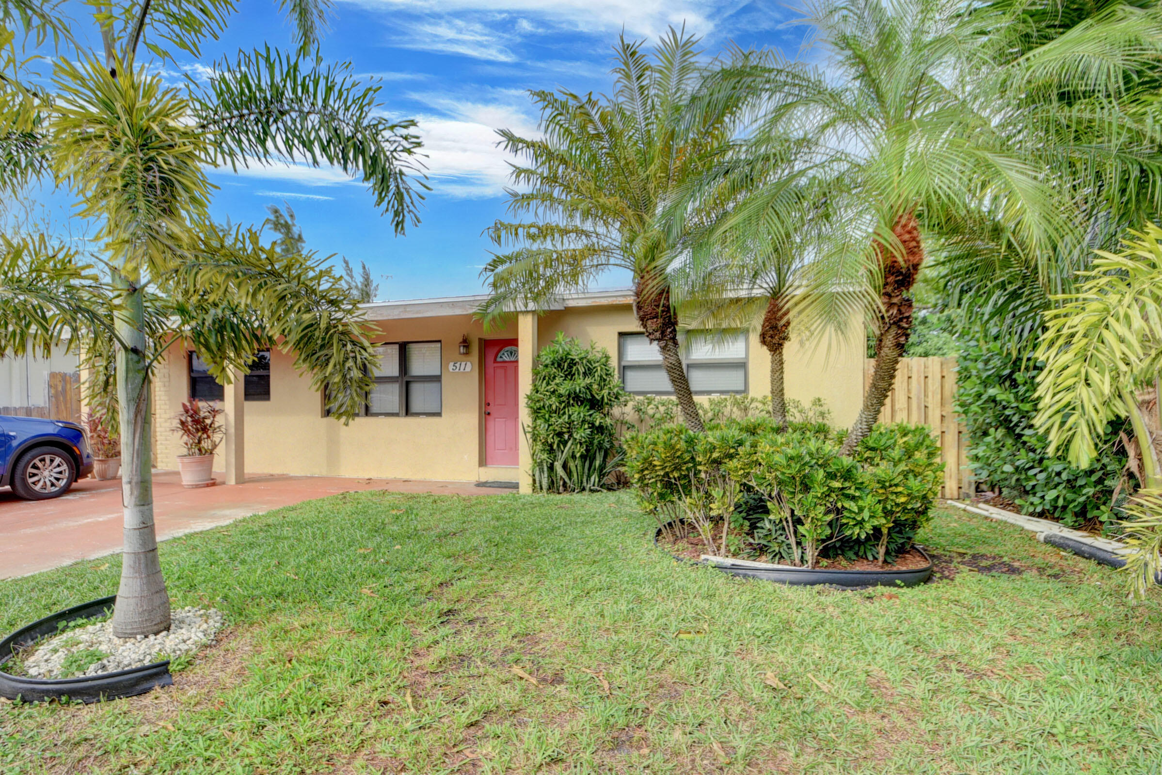 LANTANA AMNDED PLAT IN - Residential Lease