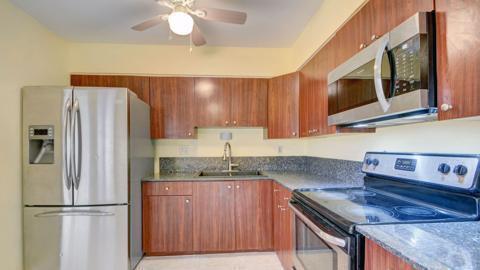 LANTANA AMNDED PLAT IN - Residential Lease
