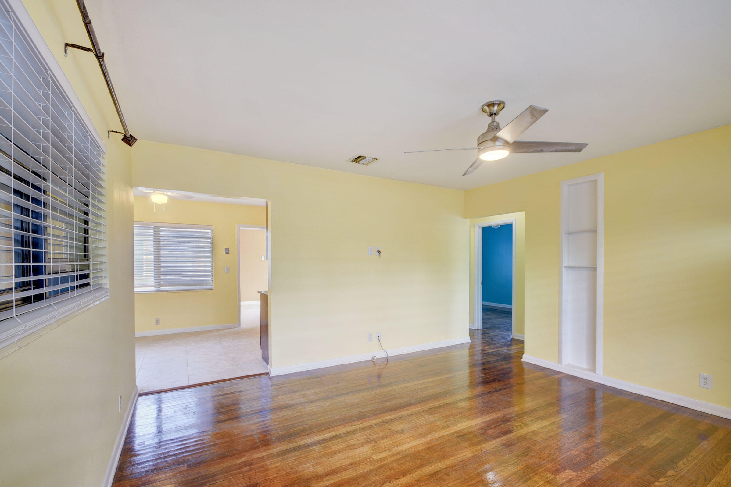 LANTANA AMNDED PLAT IN - Residential Lease