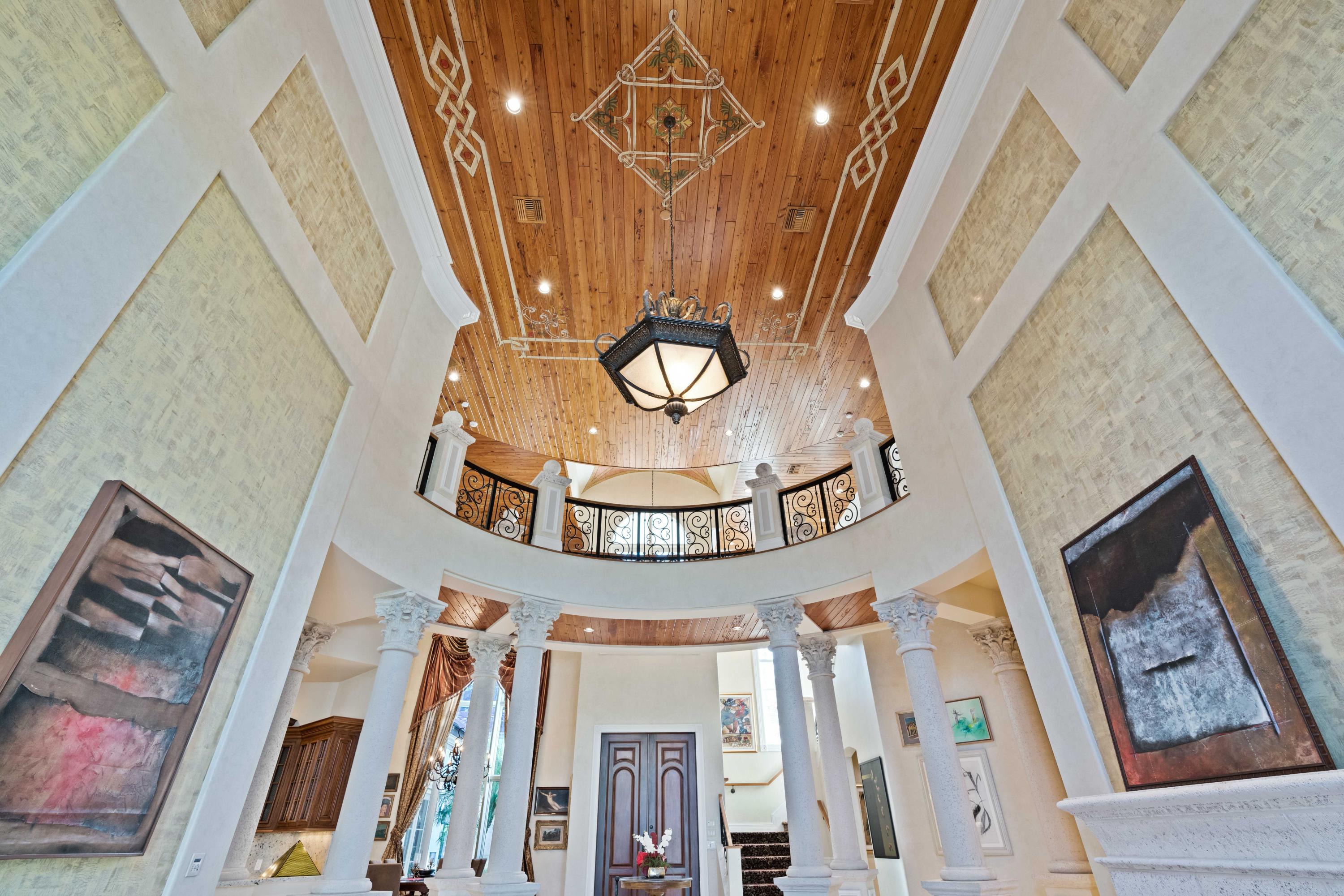 ADMIRALS COVE - Residential