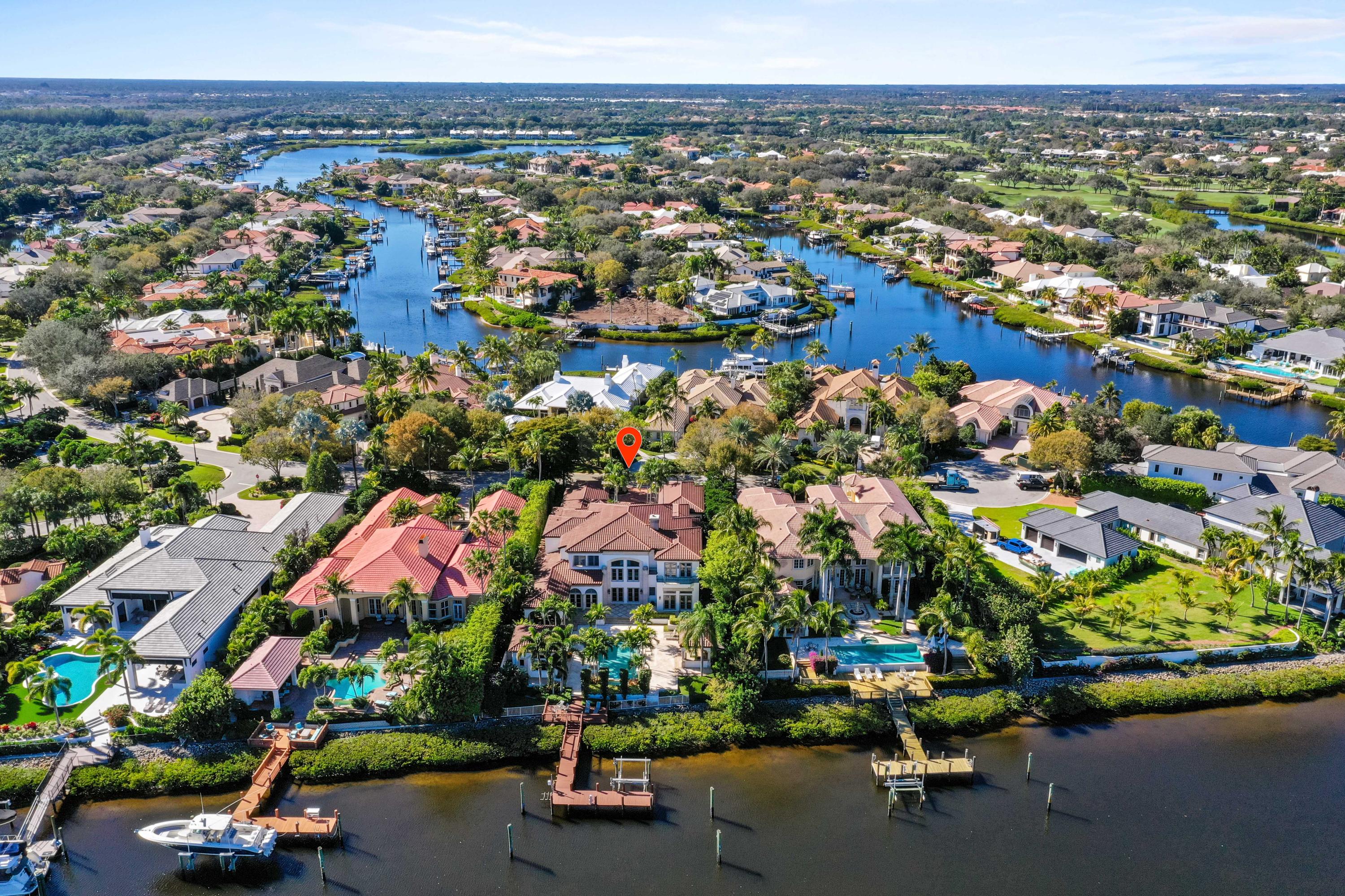 ADMIRALS COVE - Residential