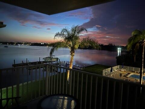 Prime intracoastal location. Experience condo living in this beautiful, newly renovated condo located directly on the intracoastal waterway. Residence features a modern concept design, brand new finishes throughout and a fresh coastal inspired aesthetic. Spacious bedrooms, fully updated bathrooms and a sleek modern kitchen with 2 year young appliances. Spectacular views with a short walk to restaurants, beach and local marinas. Don't miss this opportunity to own a slice of paradise on the water.