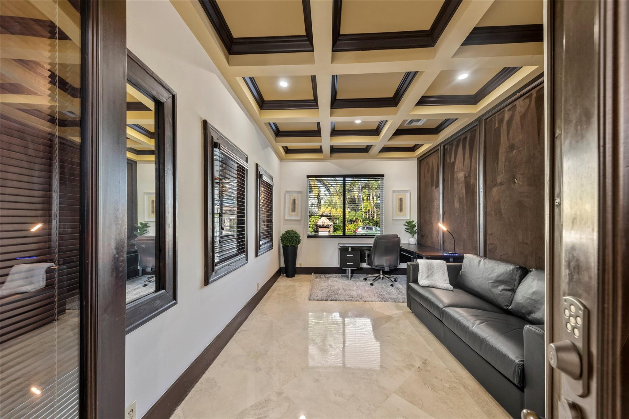 LAUDERDALE SHORES REAMEN PLAT - Residential Lease