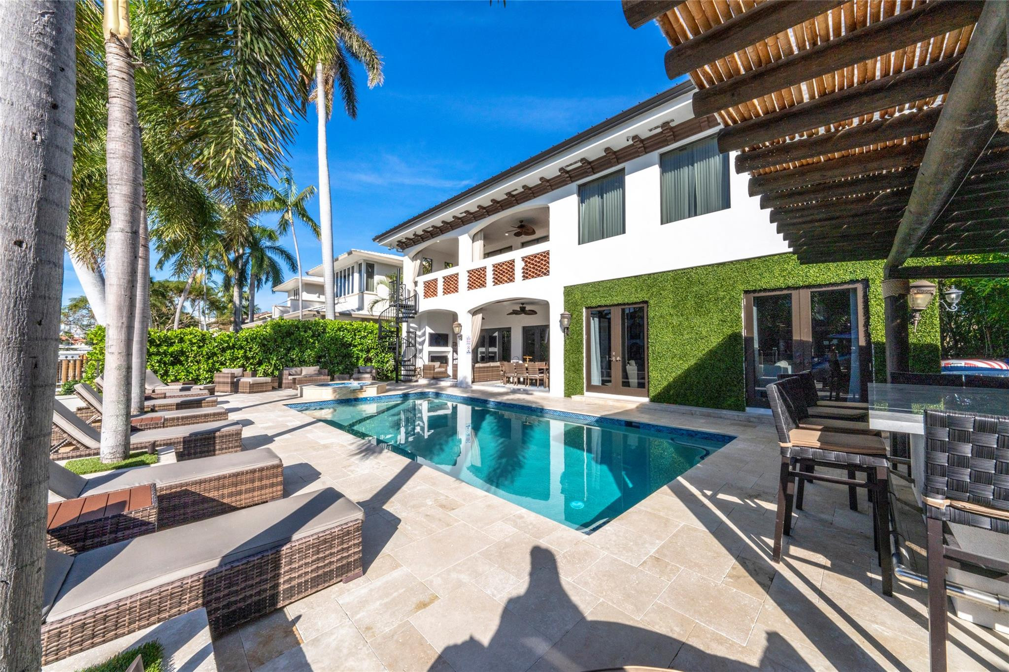 LAUDERDALE SHORES REAMEN PLAT - Residential Lease