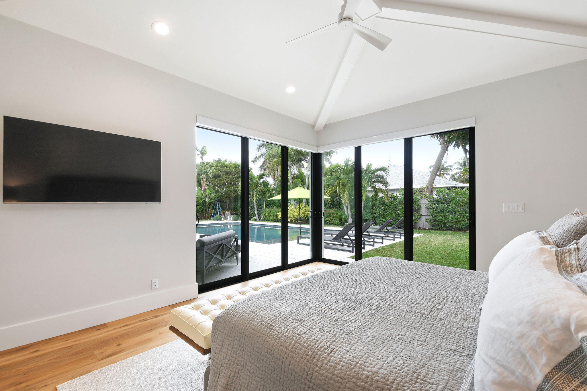 JUPITER INLET BEACH COLONY - Residential
