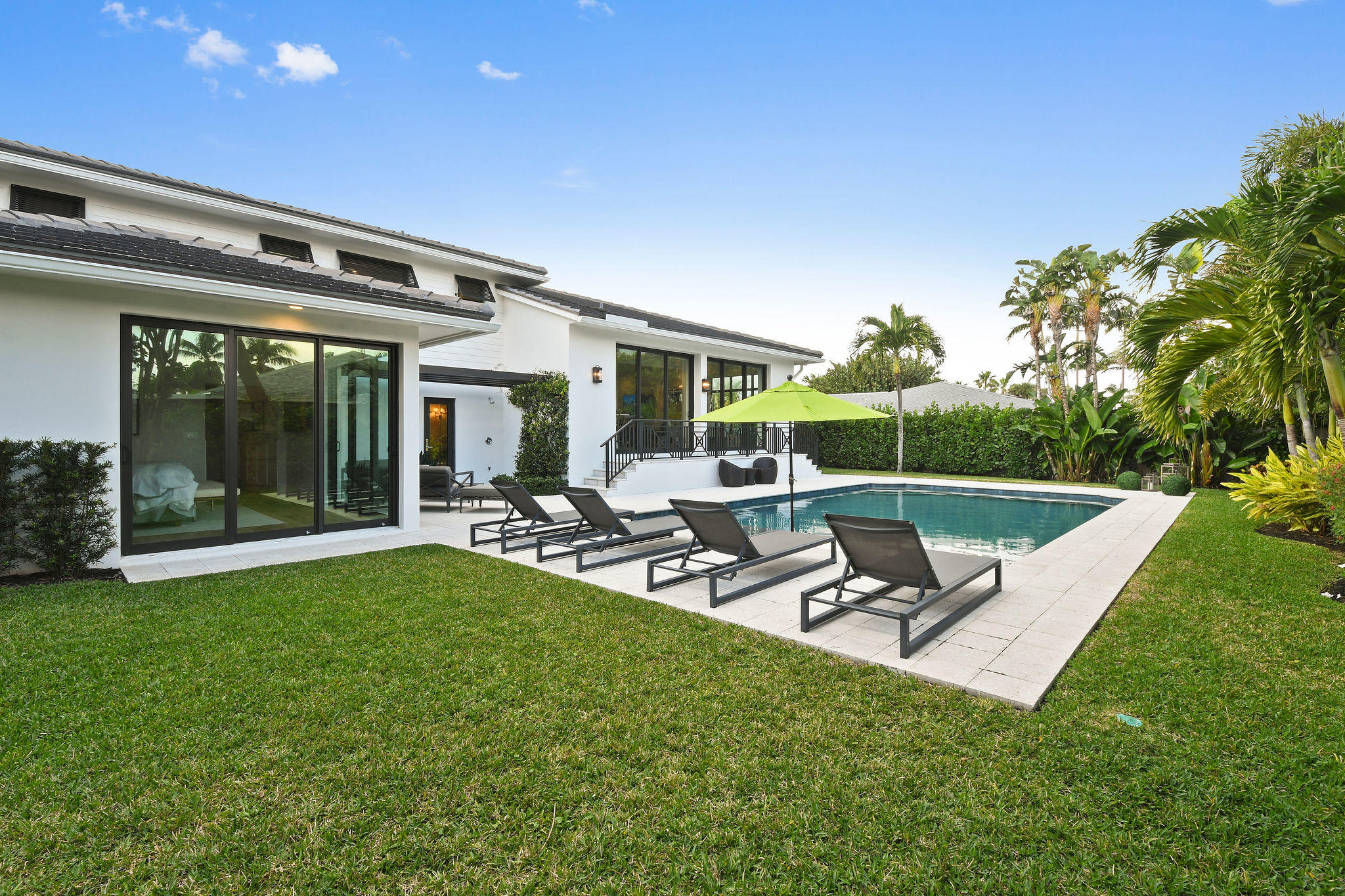 JUPITER INLET BEACH COLONY - Residential