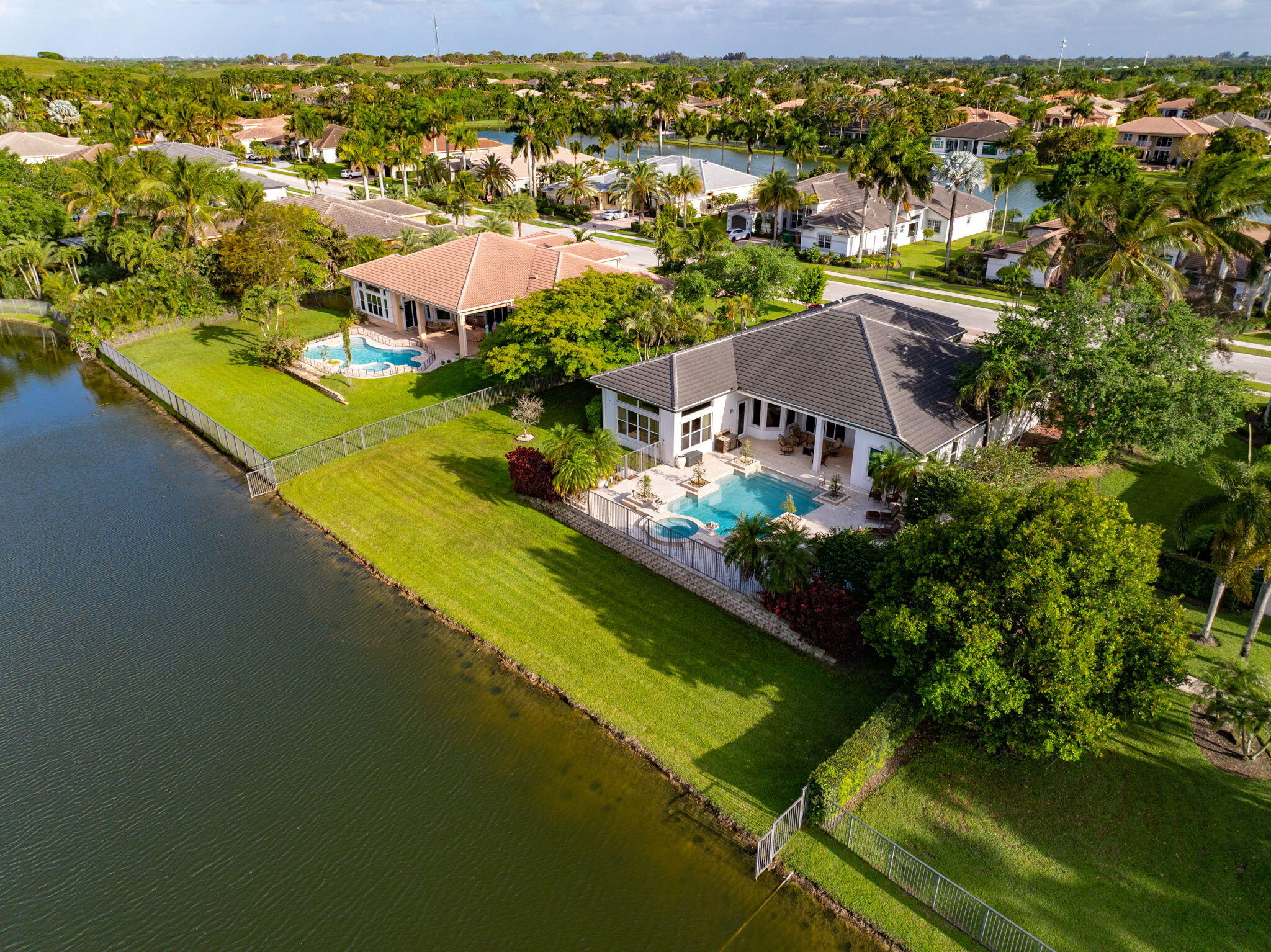 RIVERSTONE - Residential