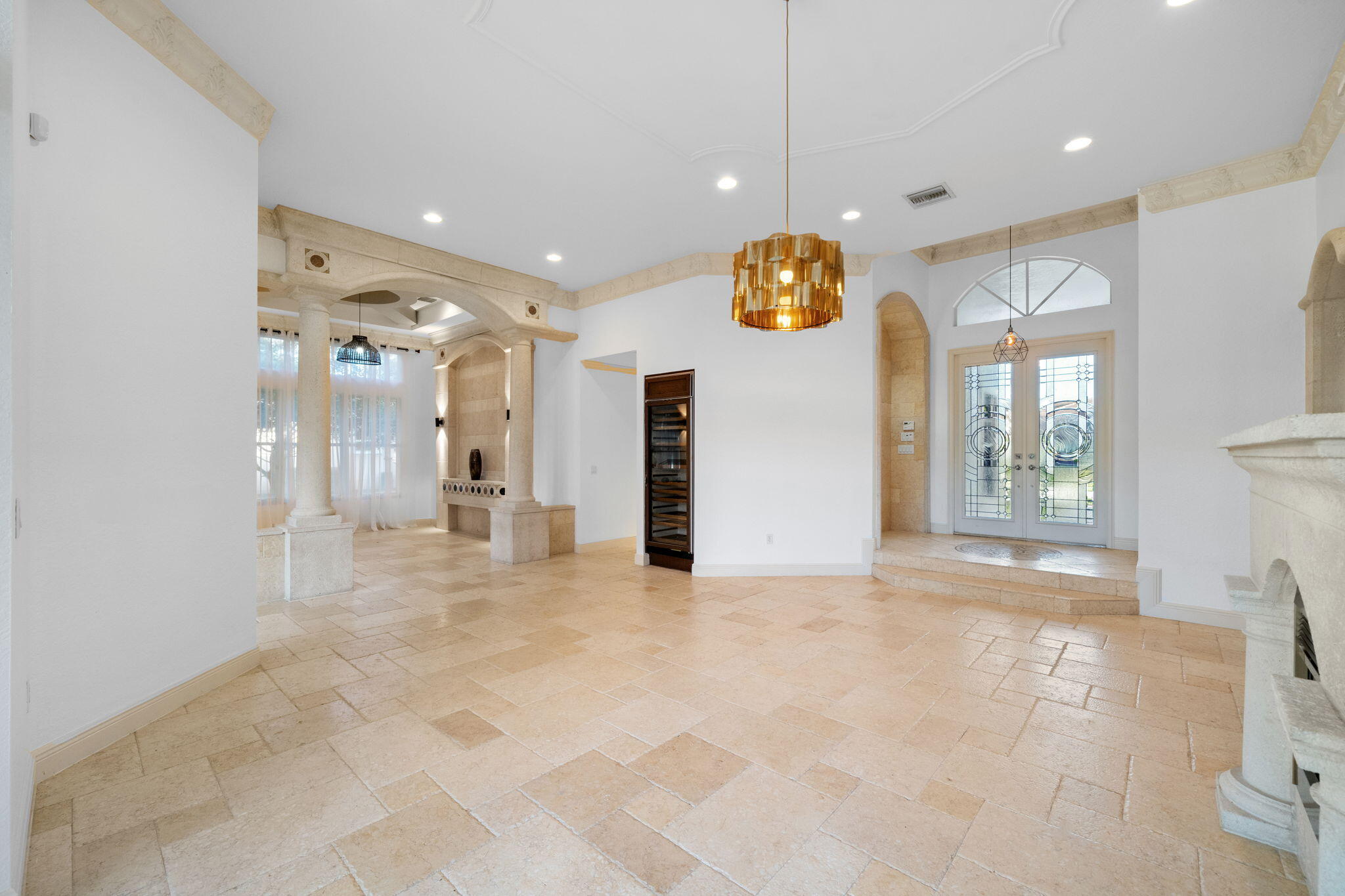 RIVERSTONE - Residential