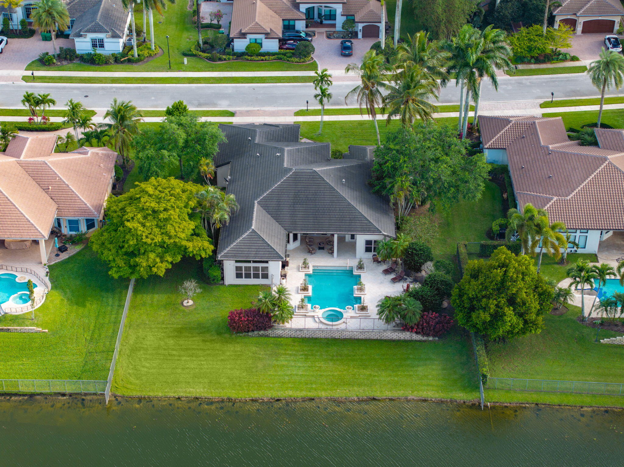 RIVERSTONE - Residential