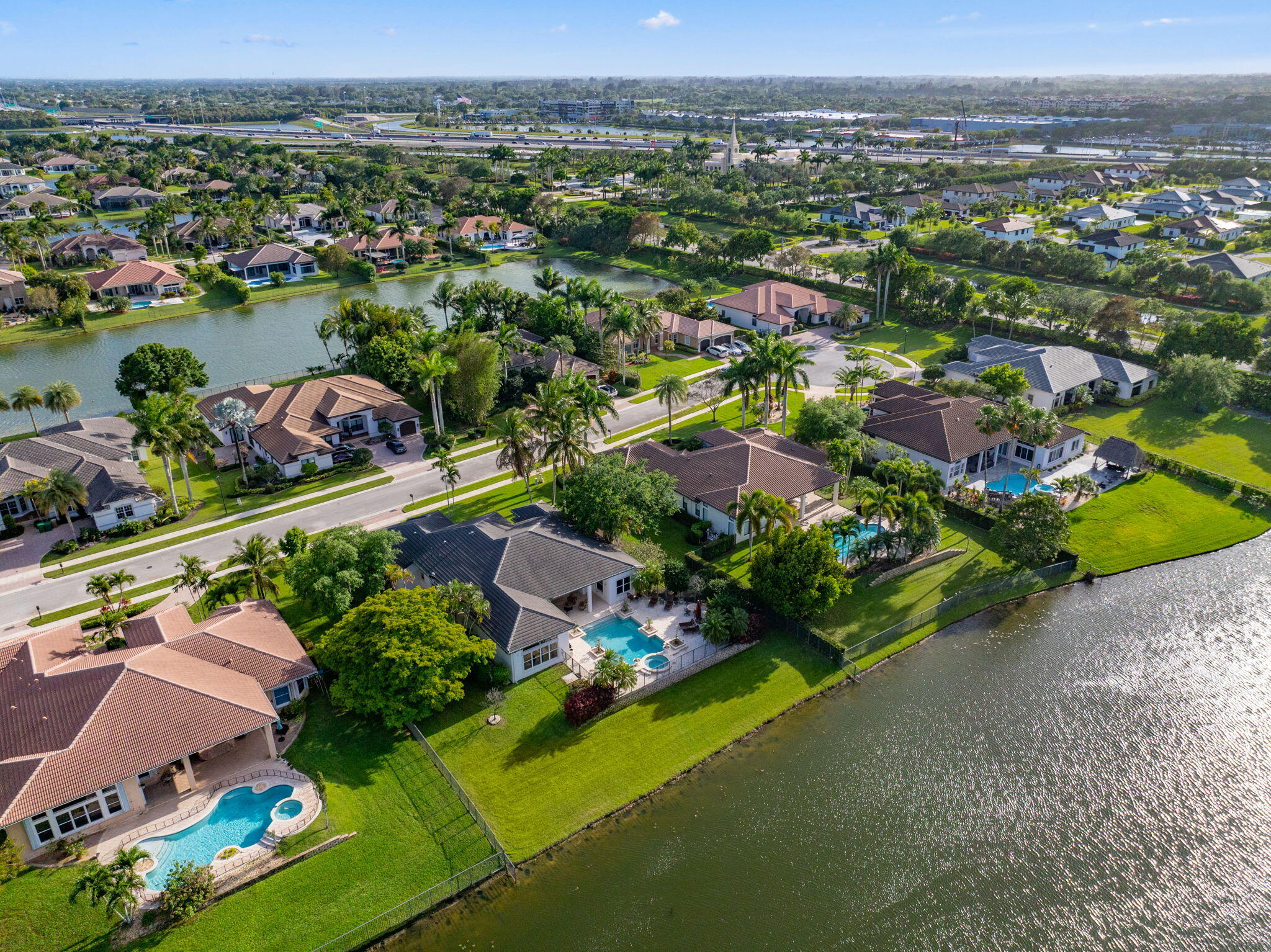 RIVERSTONE - Residential