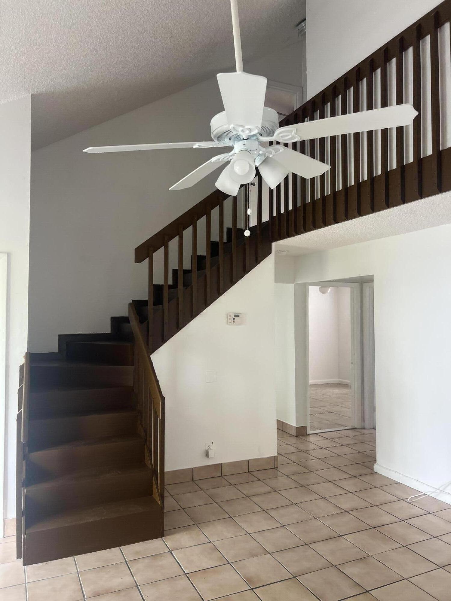 LAKES OF TARA UNIT 1 - Residential