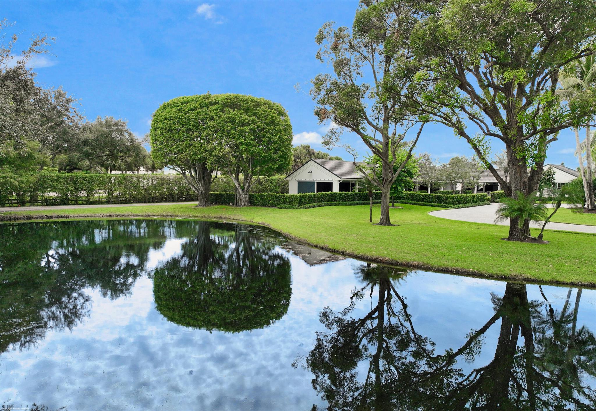 PALM BEACH POINT - Residential