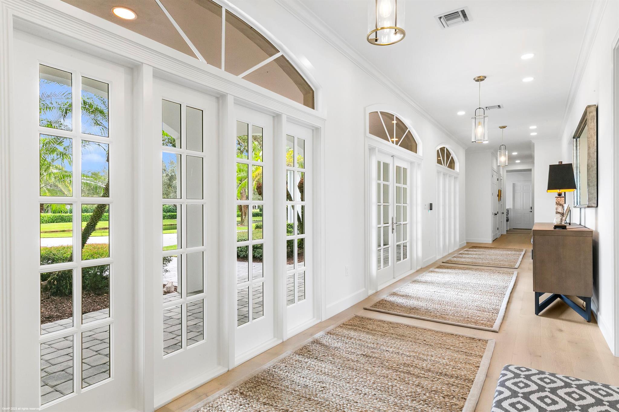 PALM BEACH POINT - Residential