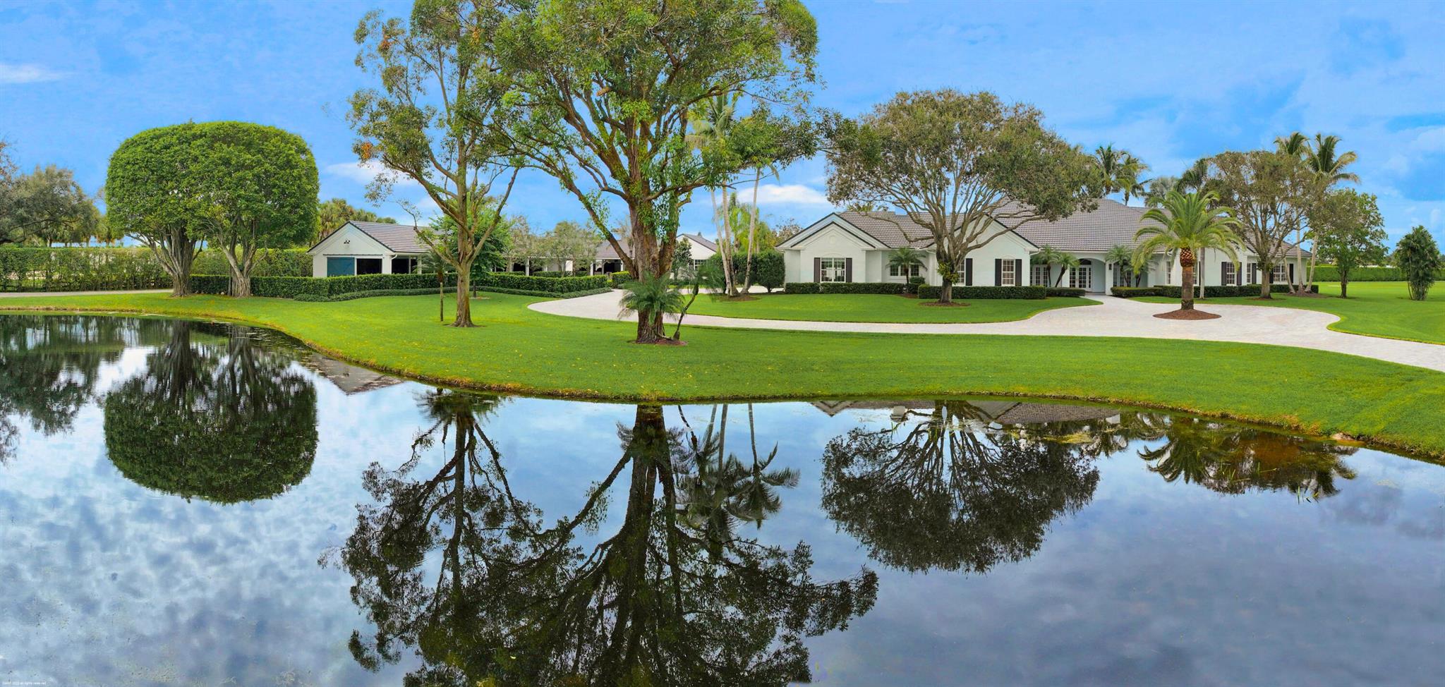 PALM BEACH POINT - Residential