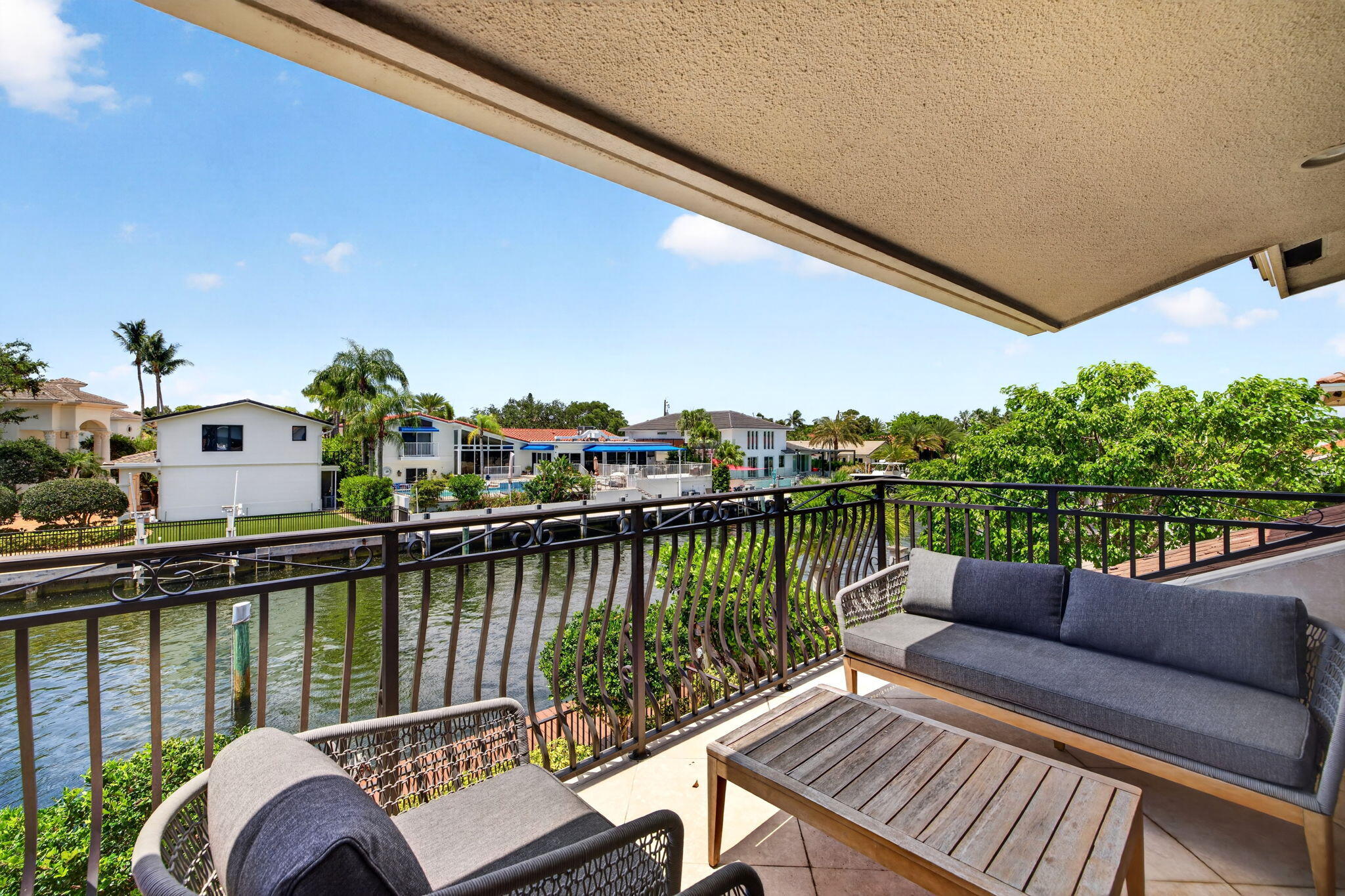 CORAL RIDGE COUNTRY CLUB - Residential