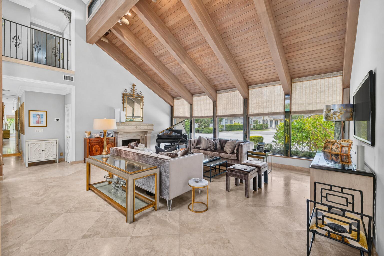 CORAL RIDGE COUNTRY CLUB - Residential