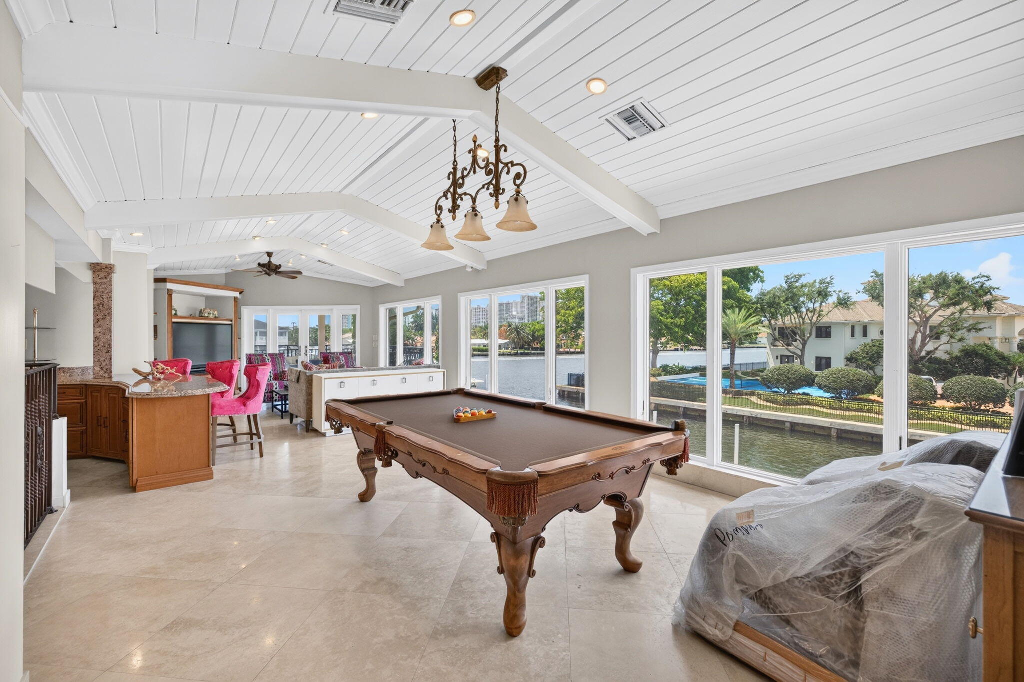 CORAL RIDGE COUNTRY CLUB - Residential